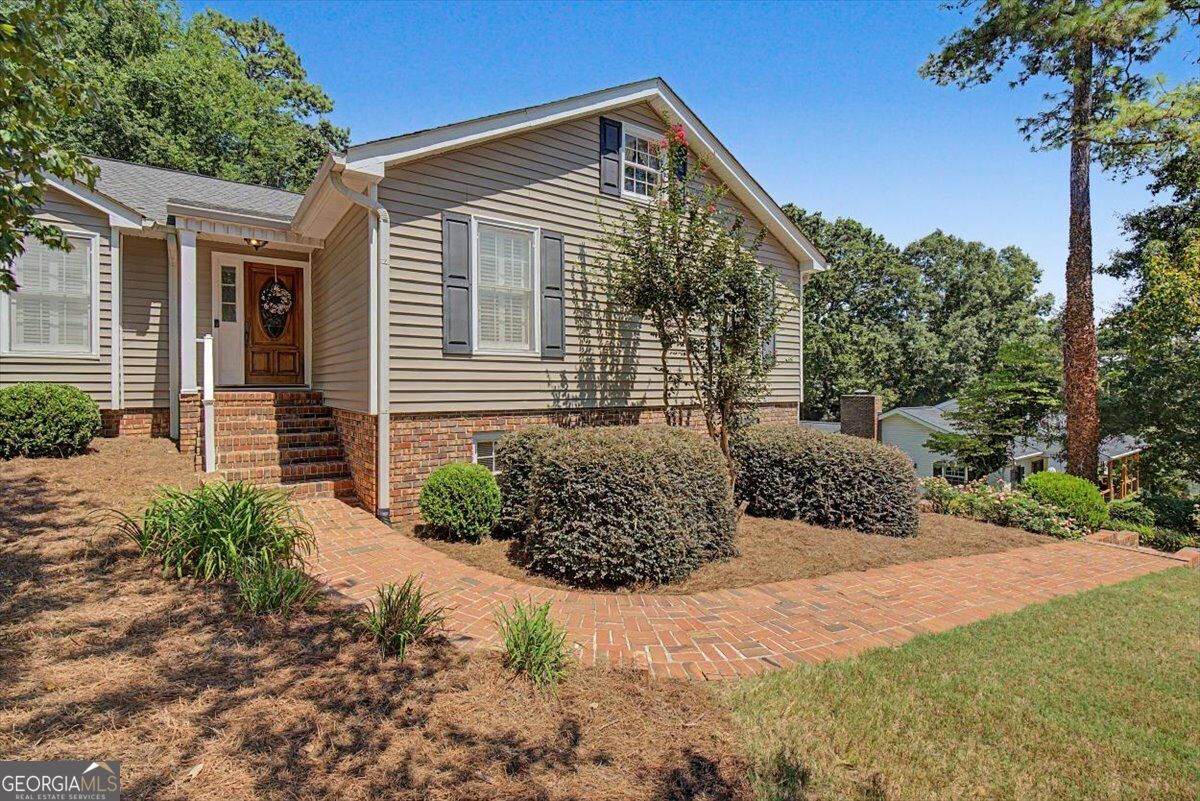 34 Cumberland Drive SE