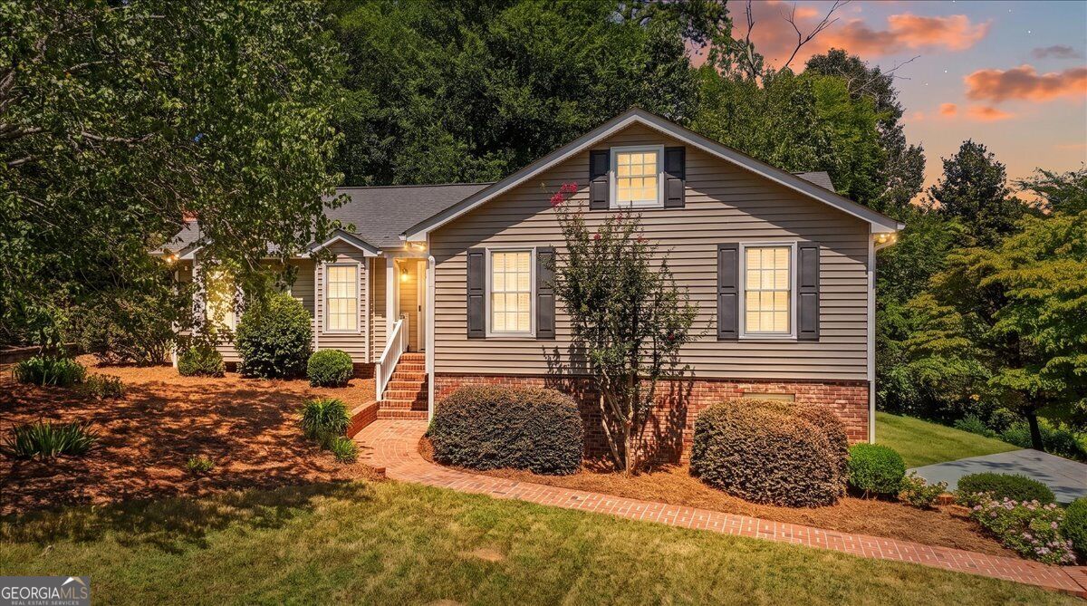 34 Cumberland Drive SE