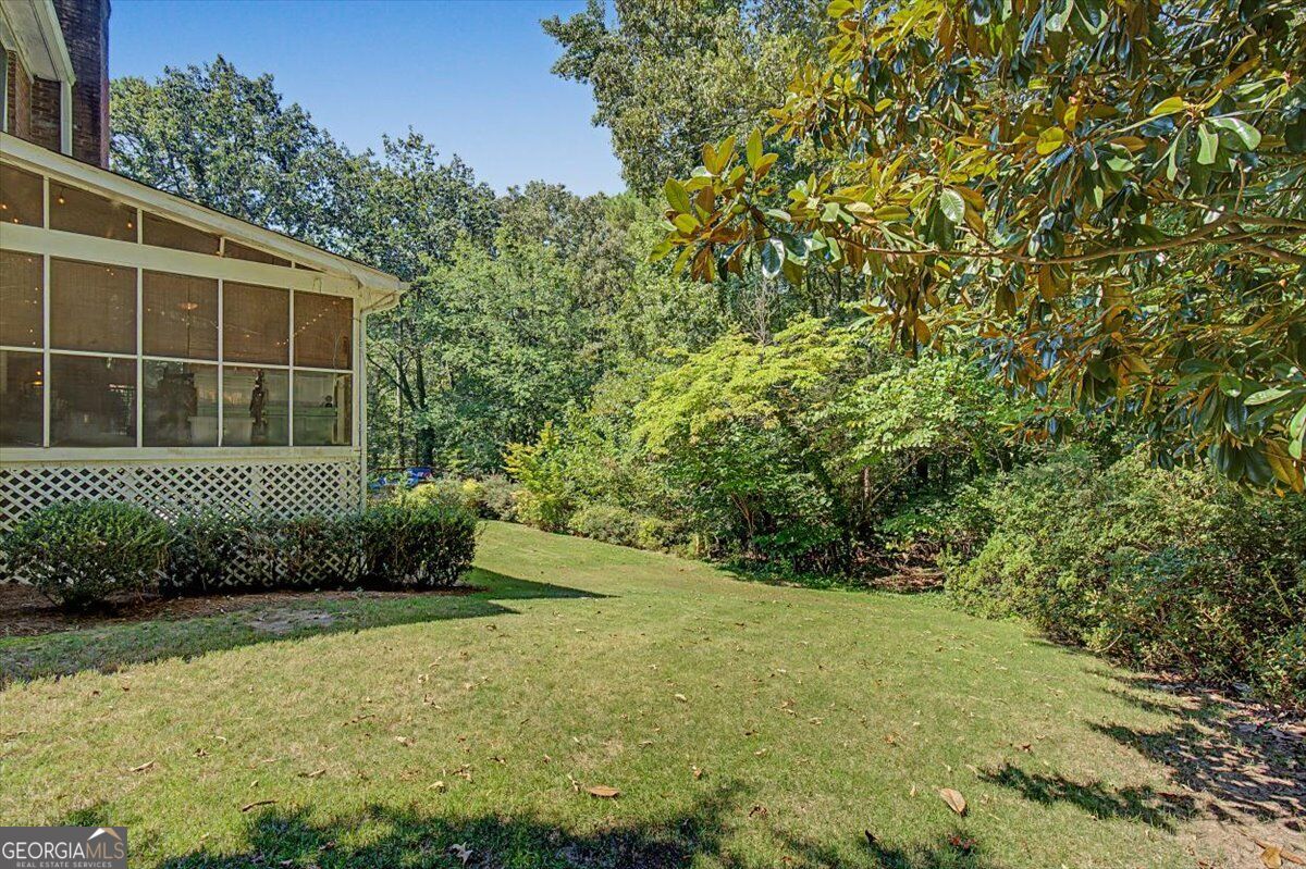 36 Saddle Mountain Road SE