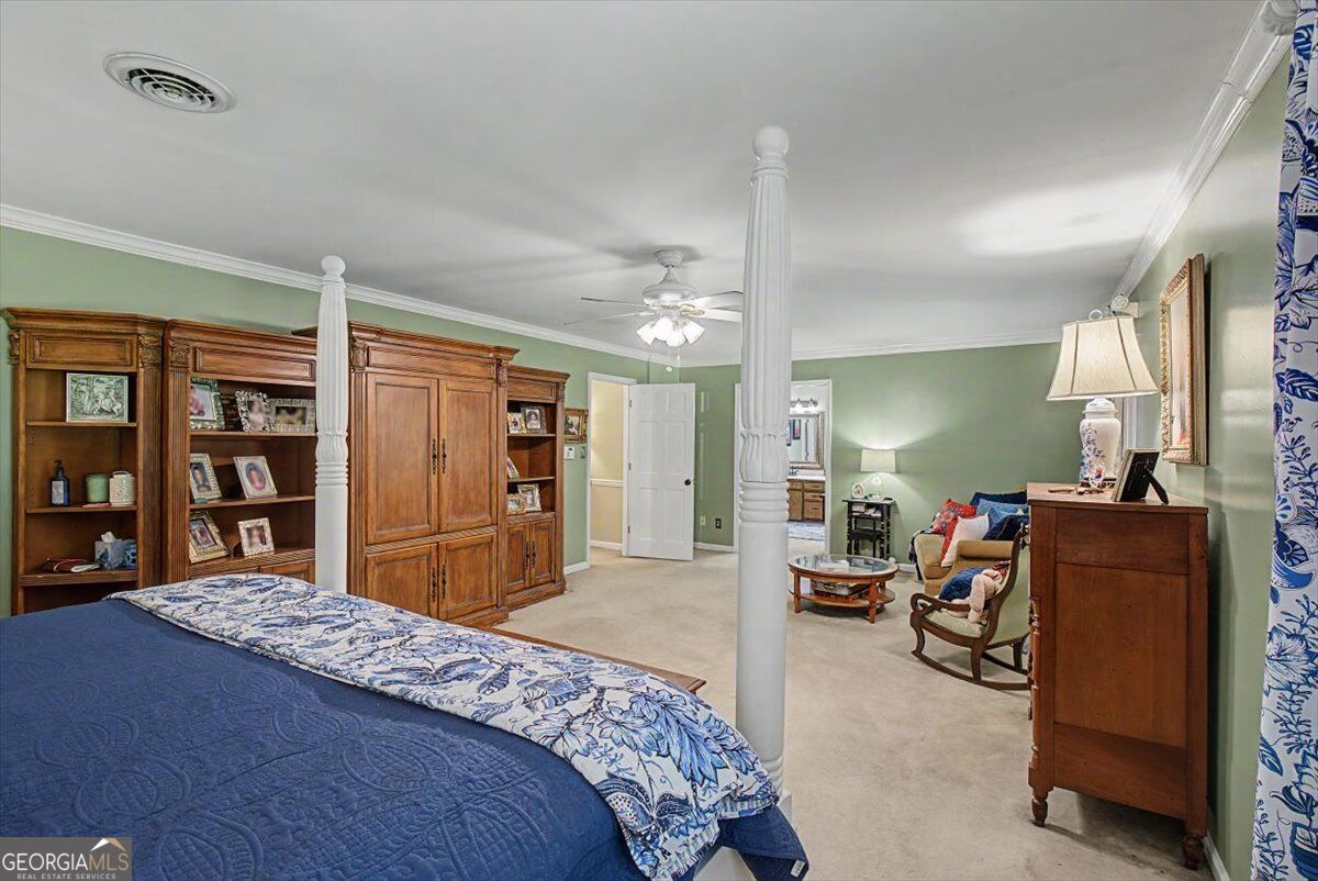 36 Saddle Mountain Road SE