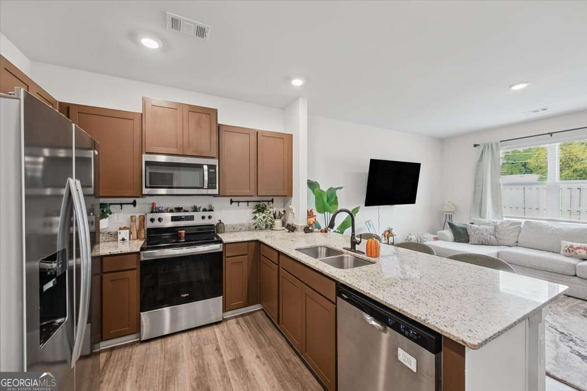 1005 N 2nd Avenue NW # 6