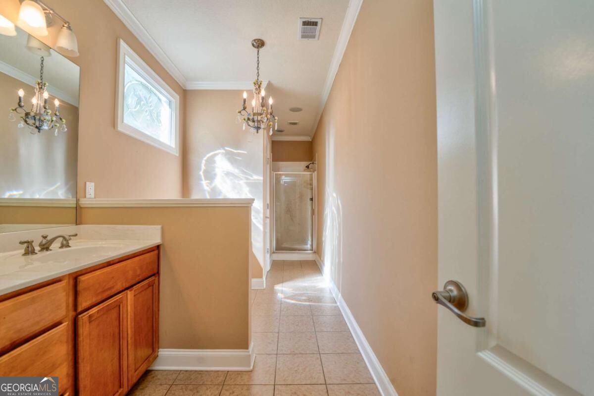 24 Courtyard Lane
