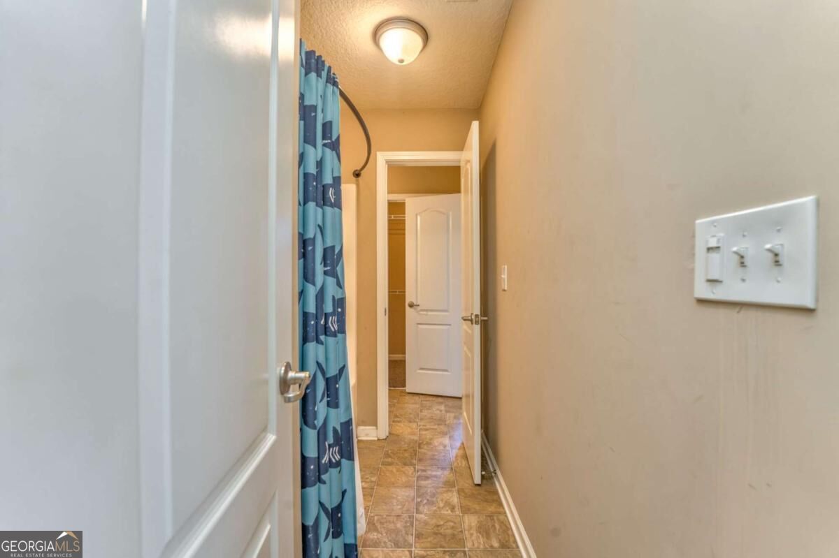 24 Courtyard Lane