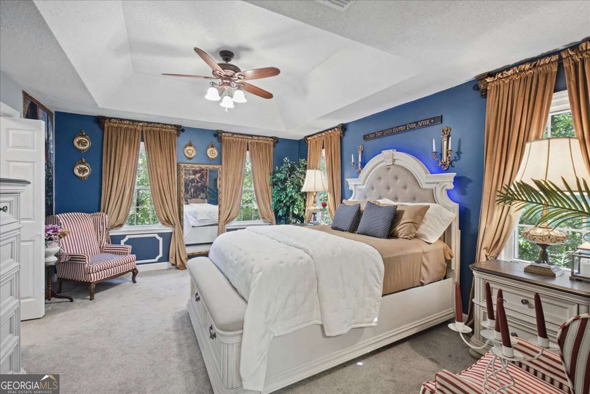 17 N Pheasant Run SE
