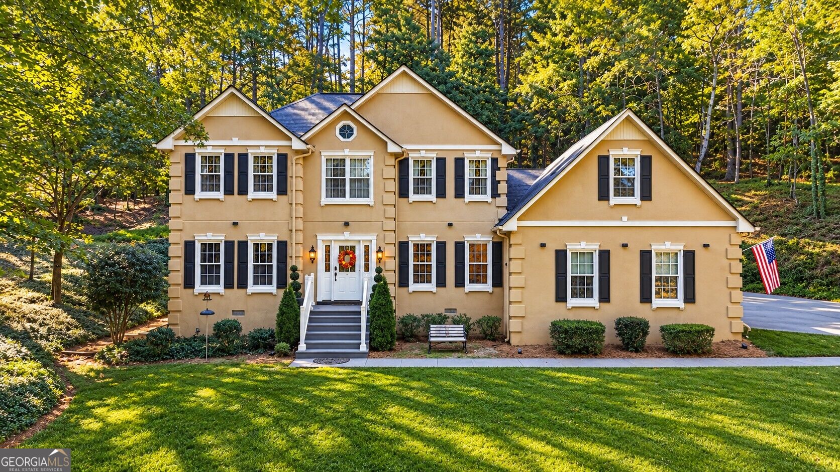 17 N Pheasant Run SE