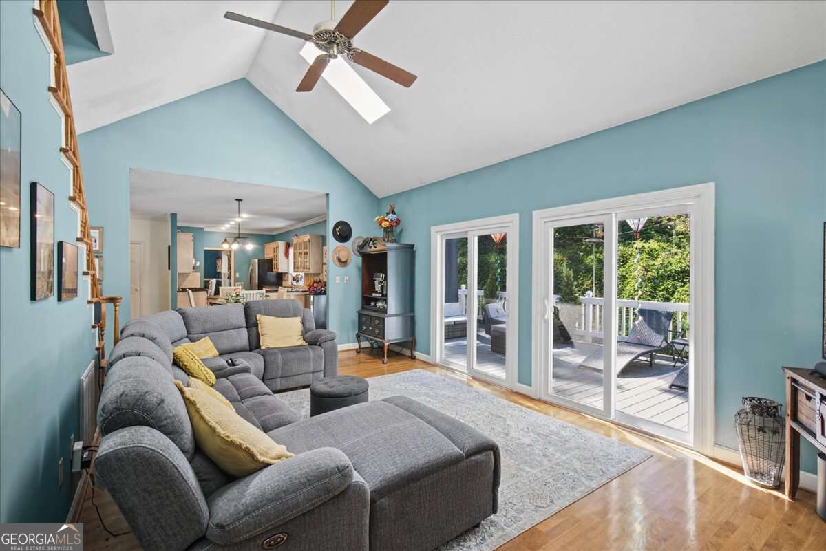 17 N Pheasant Run SE