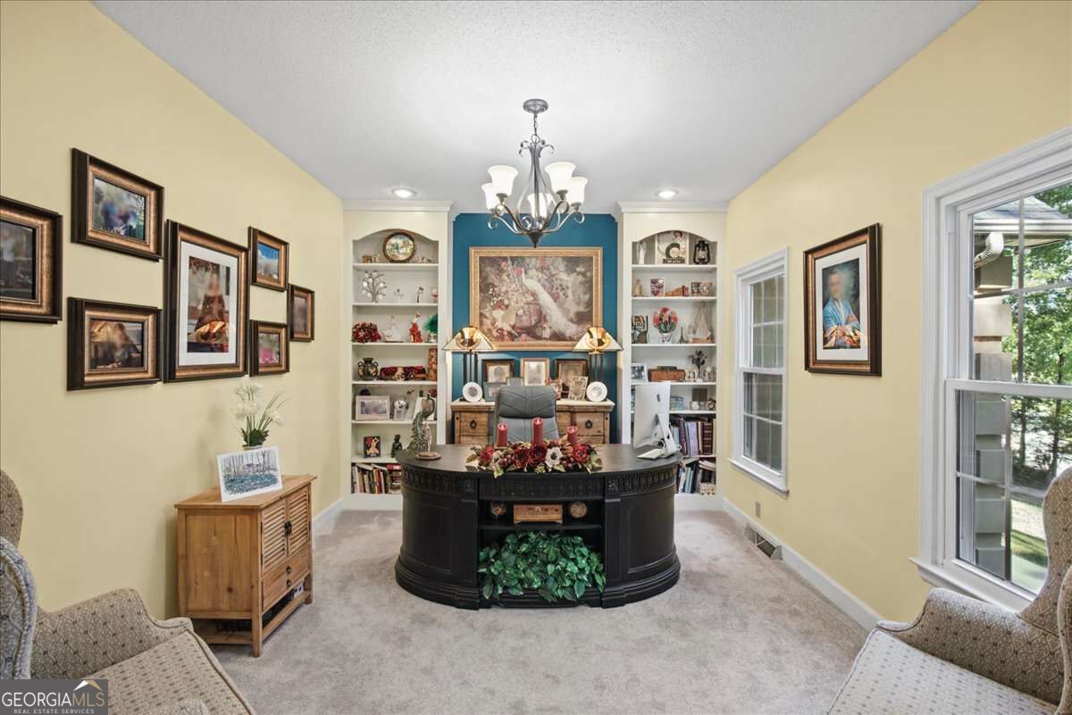 17 N Pheasant Run SE