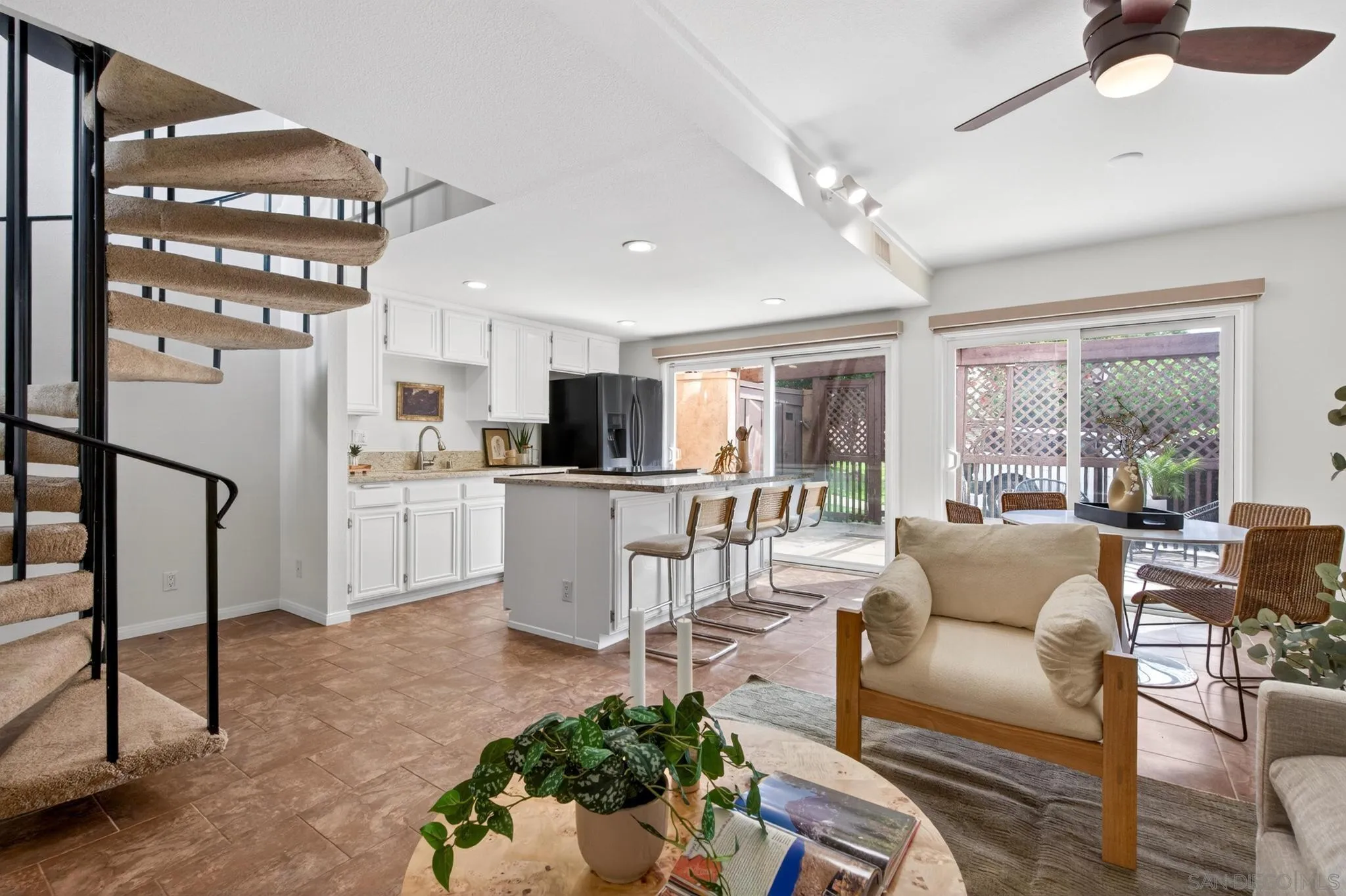 23928 Green Haven