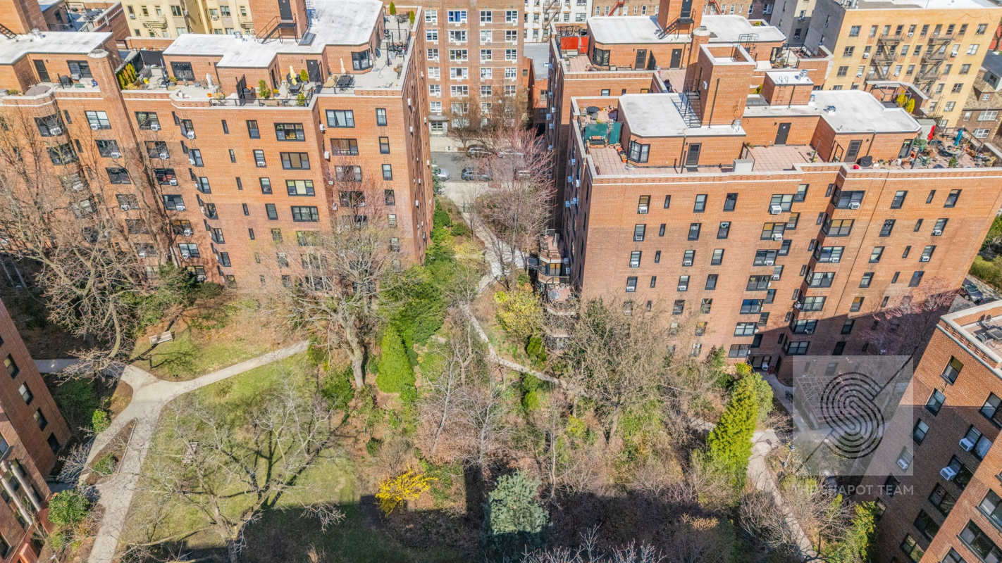 70-72 Park Terrace W E48
