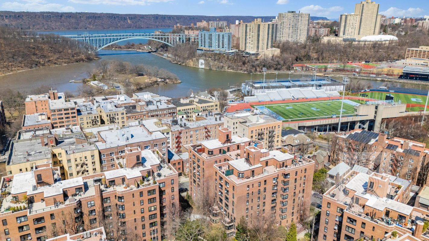 70-72 Park Terrace W E48