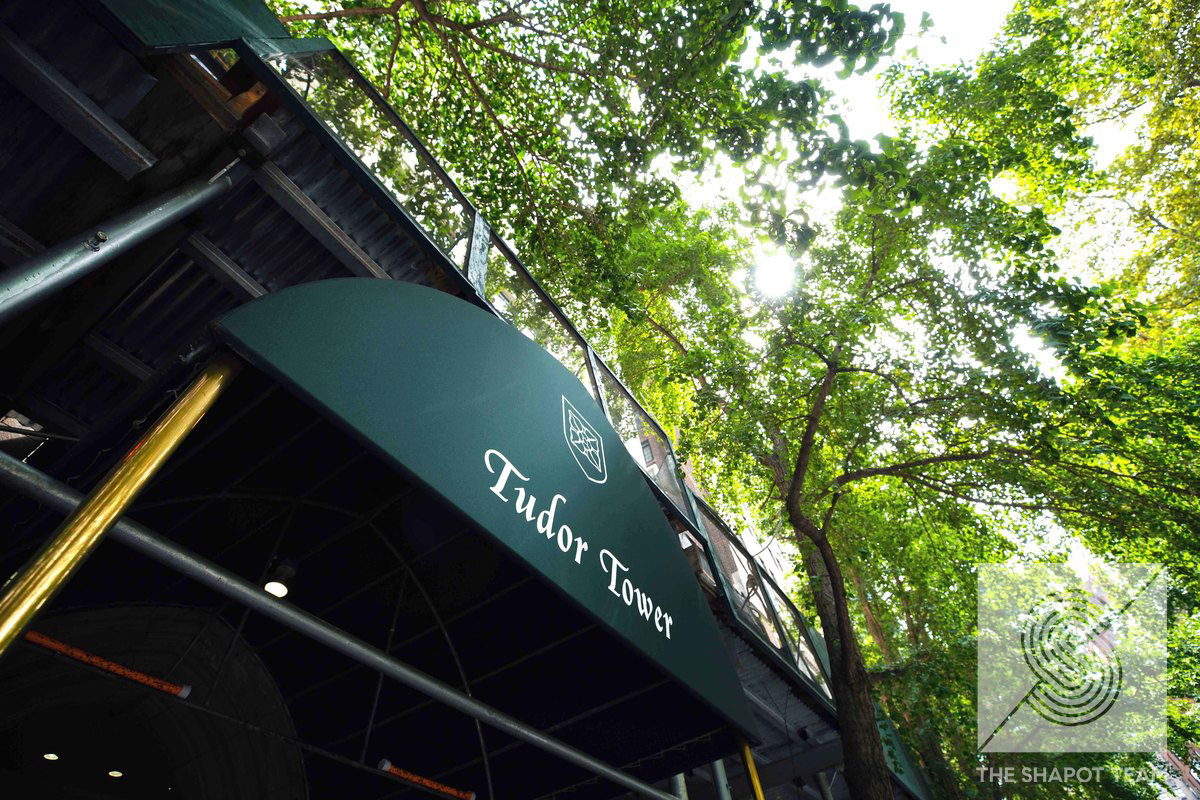 25 Tudor City Place 1609
