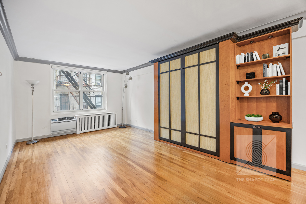 345 E 54th Street 3C