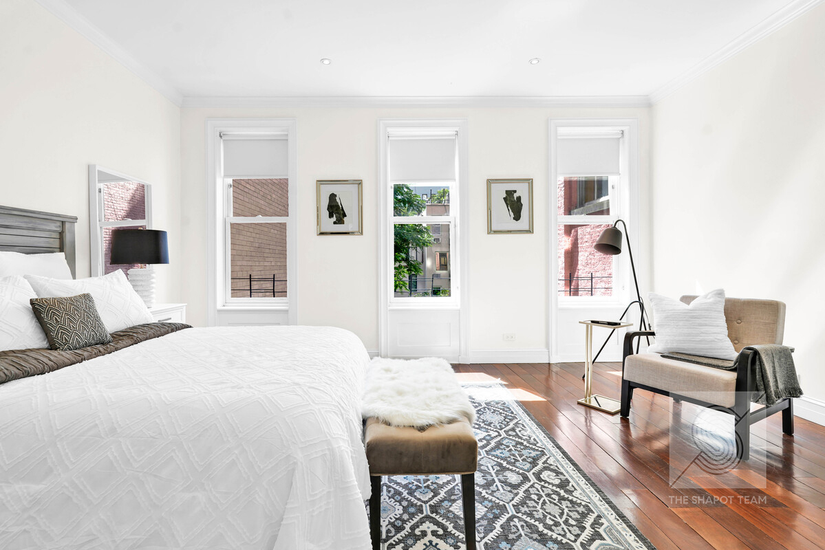 226 E 79th Street n/a