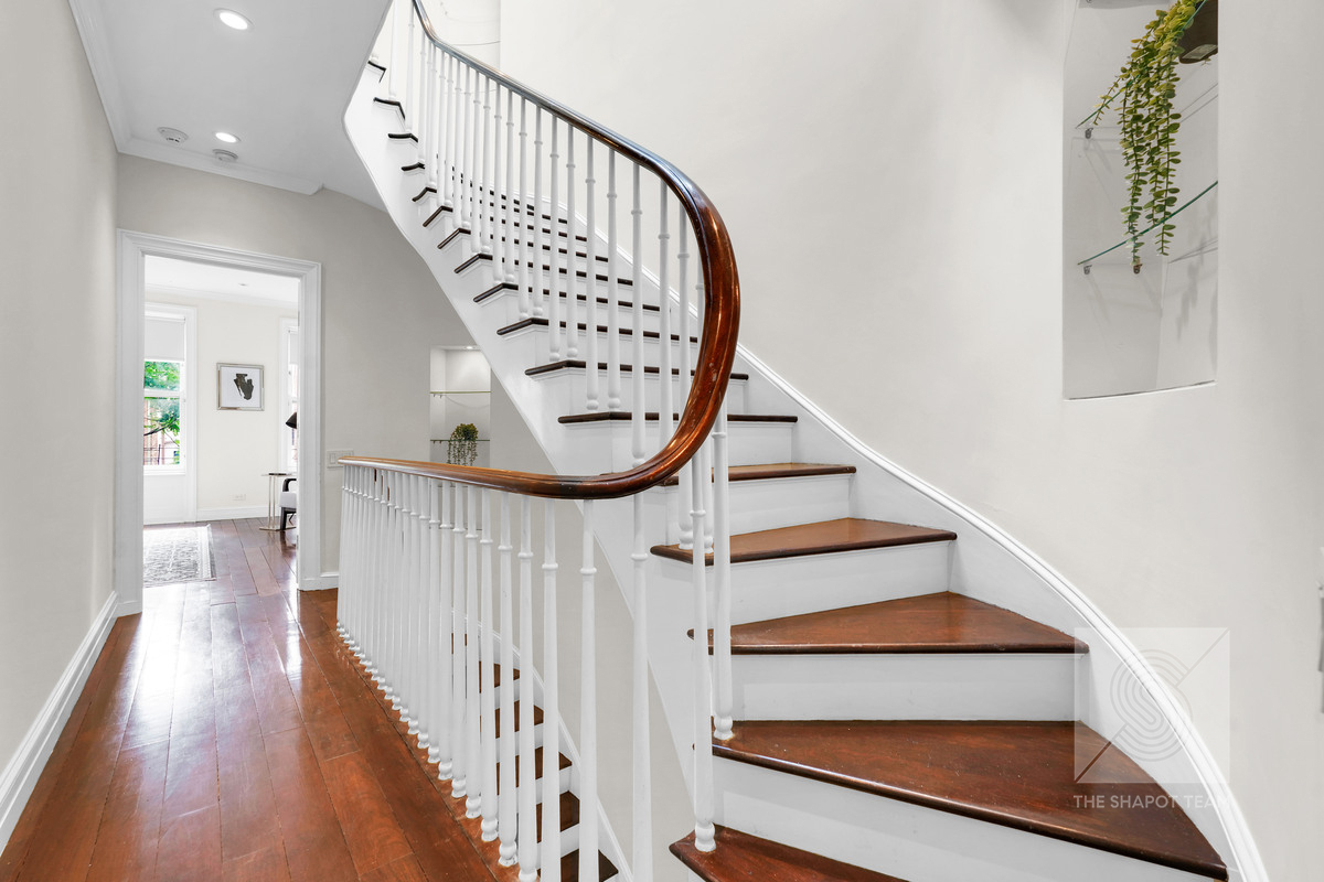 226 E 79th Street n/a