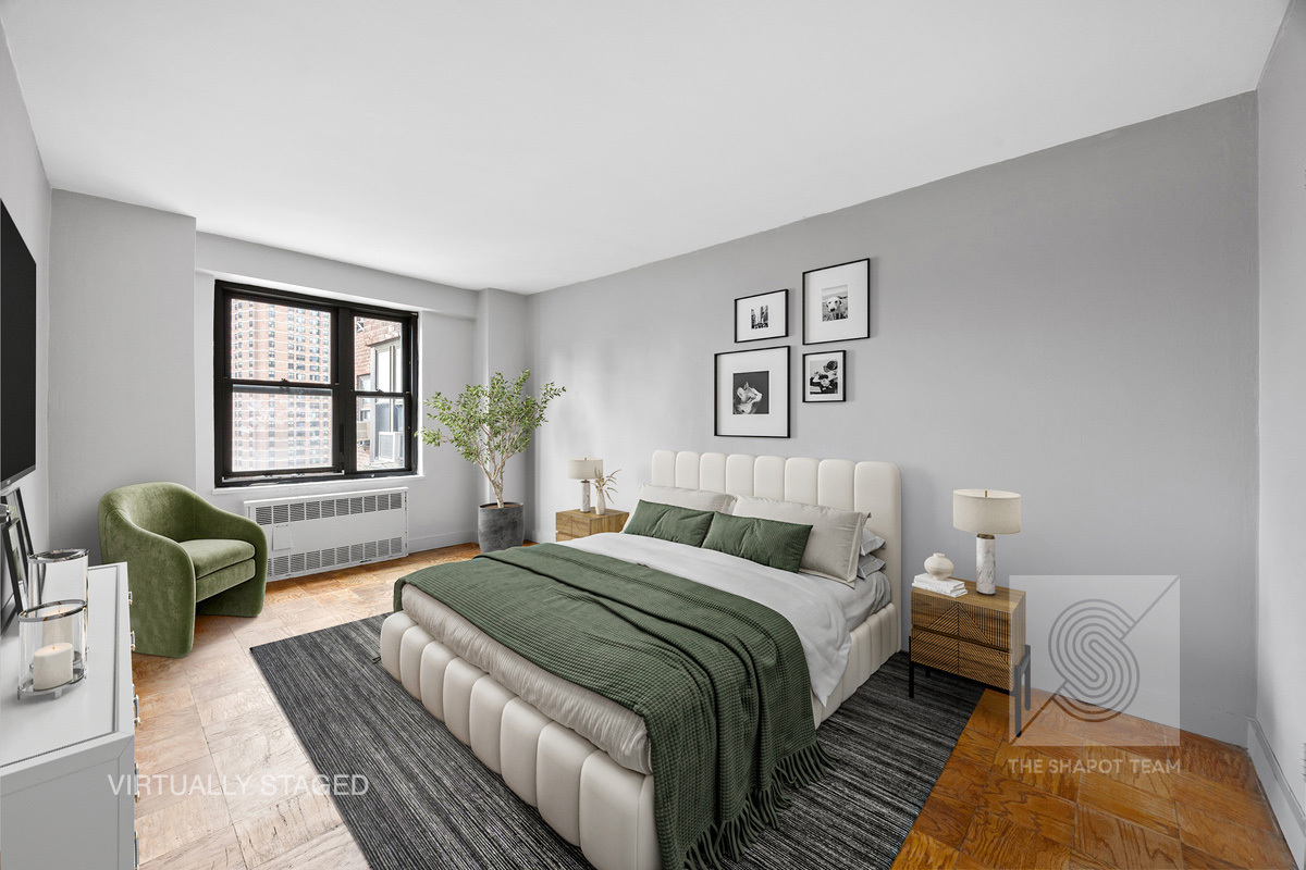 210 E Broadway G-1203