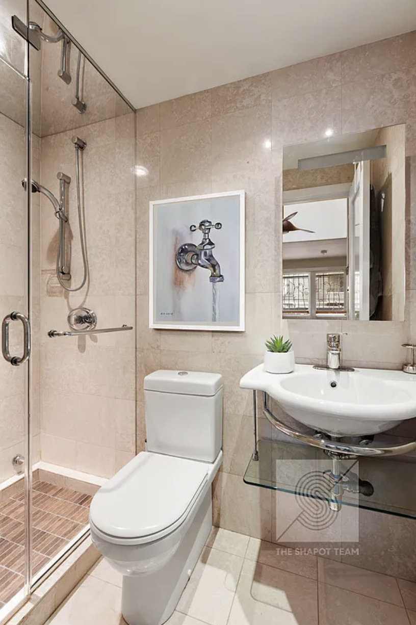 312-314 E 50th Street 4E