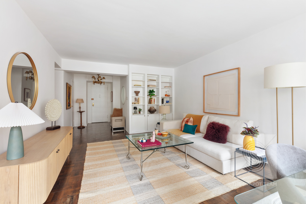 120 E 36th Street 9A