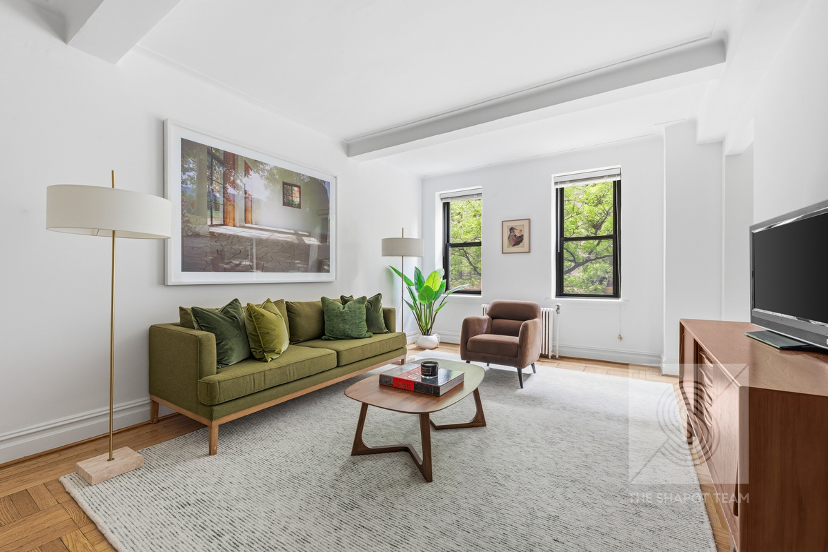 230 Riverside Drive 2E