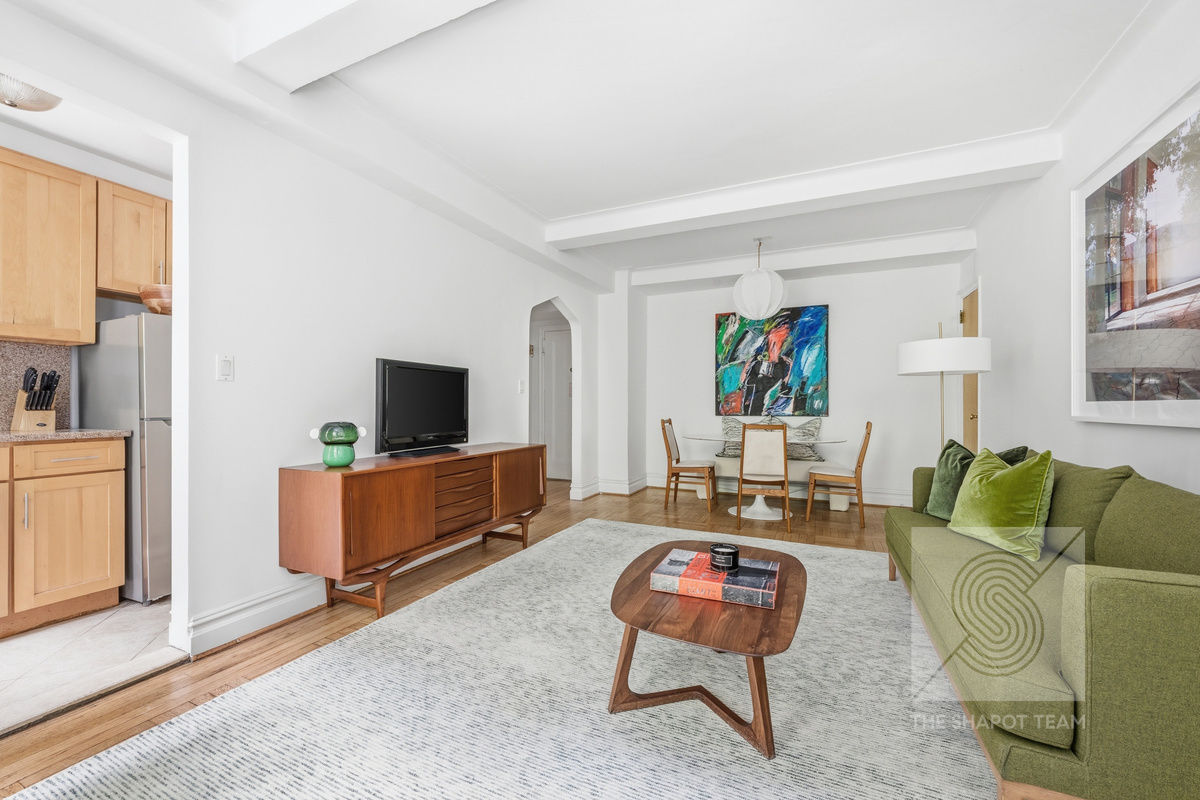230 Riverside Drive 2E