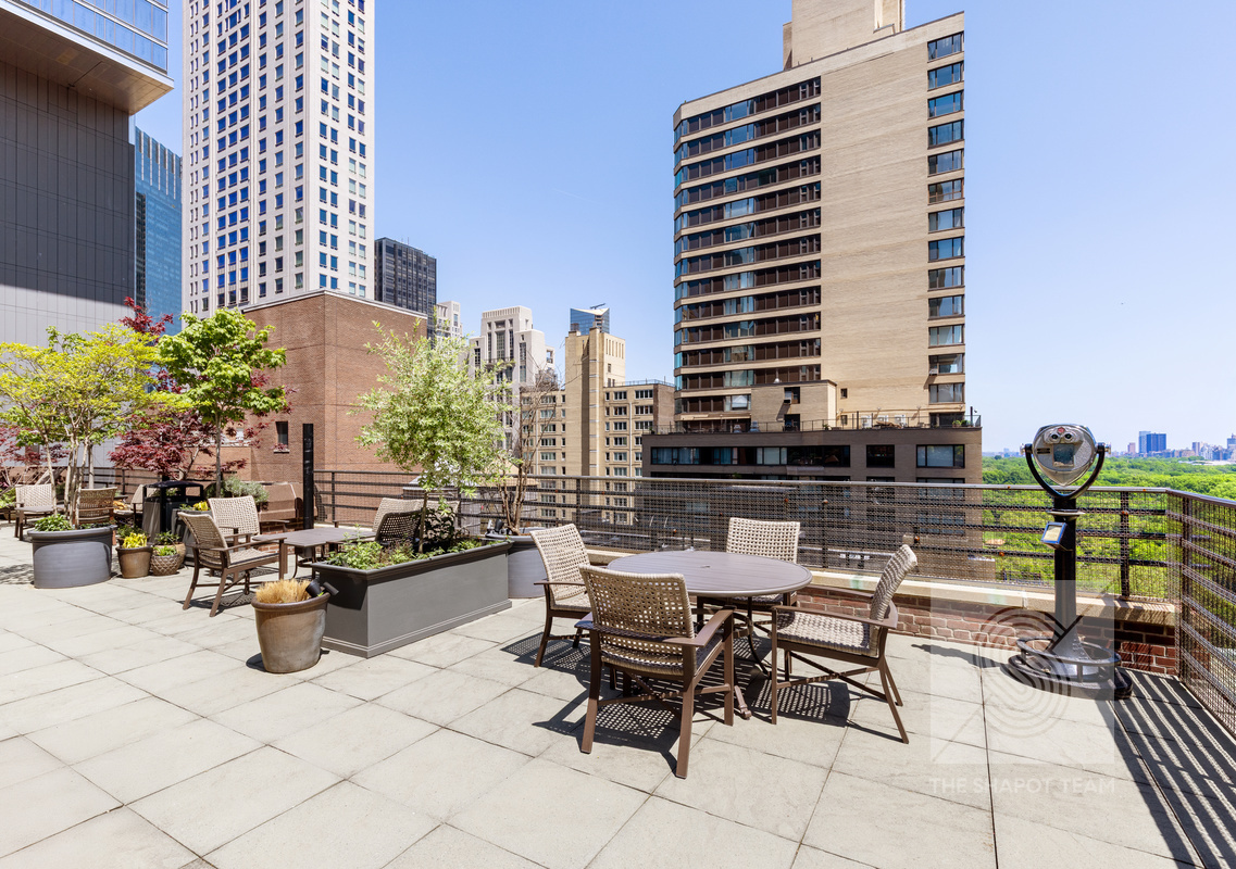 205 W 57th Street 4DD