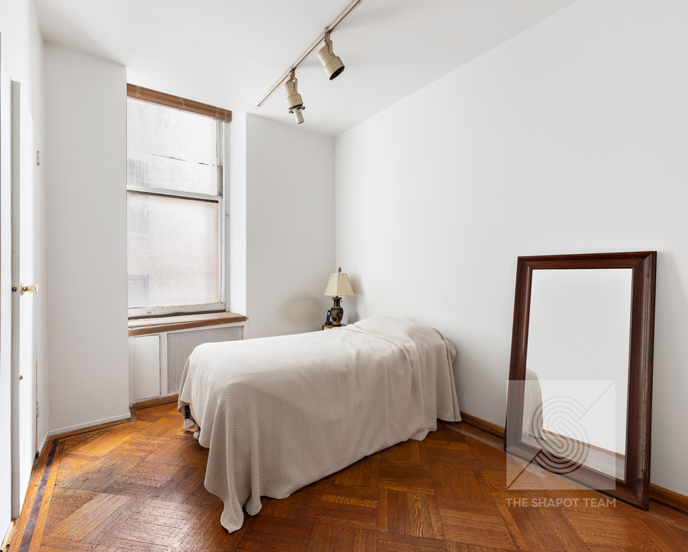 205 W 57th Street 4DD
