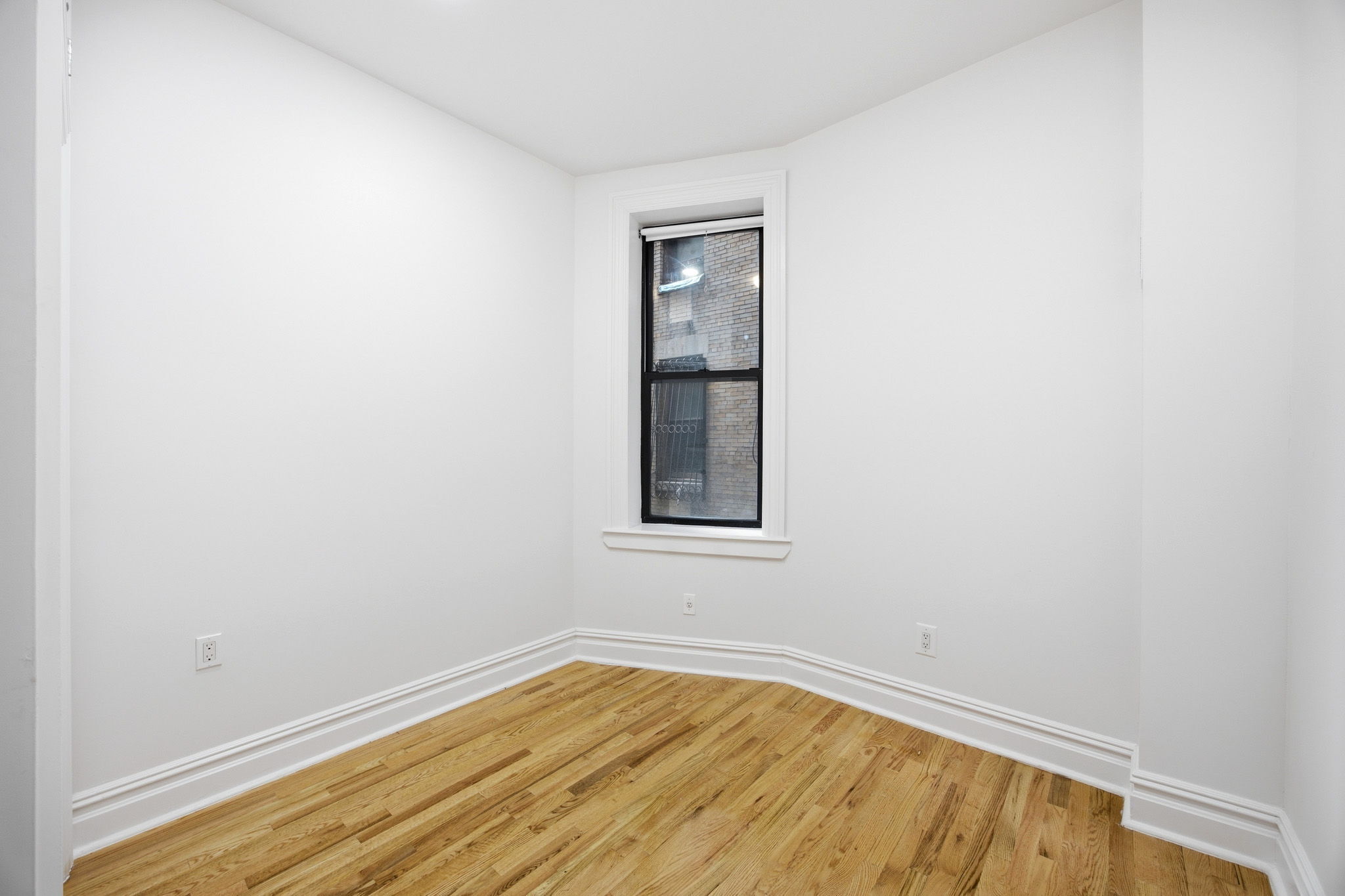 4260 Broadway 104