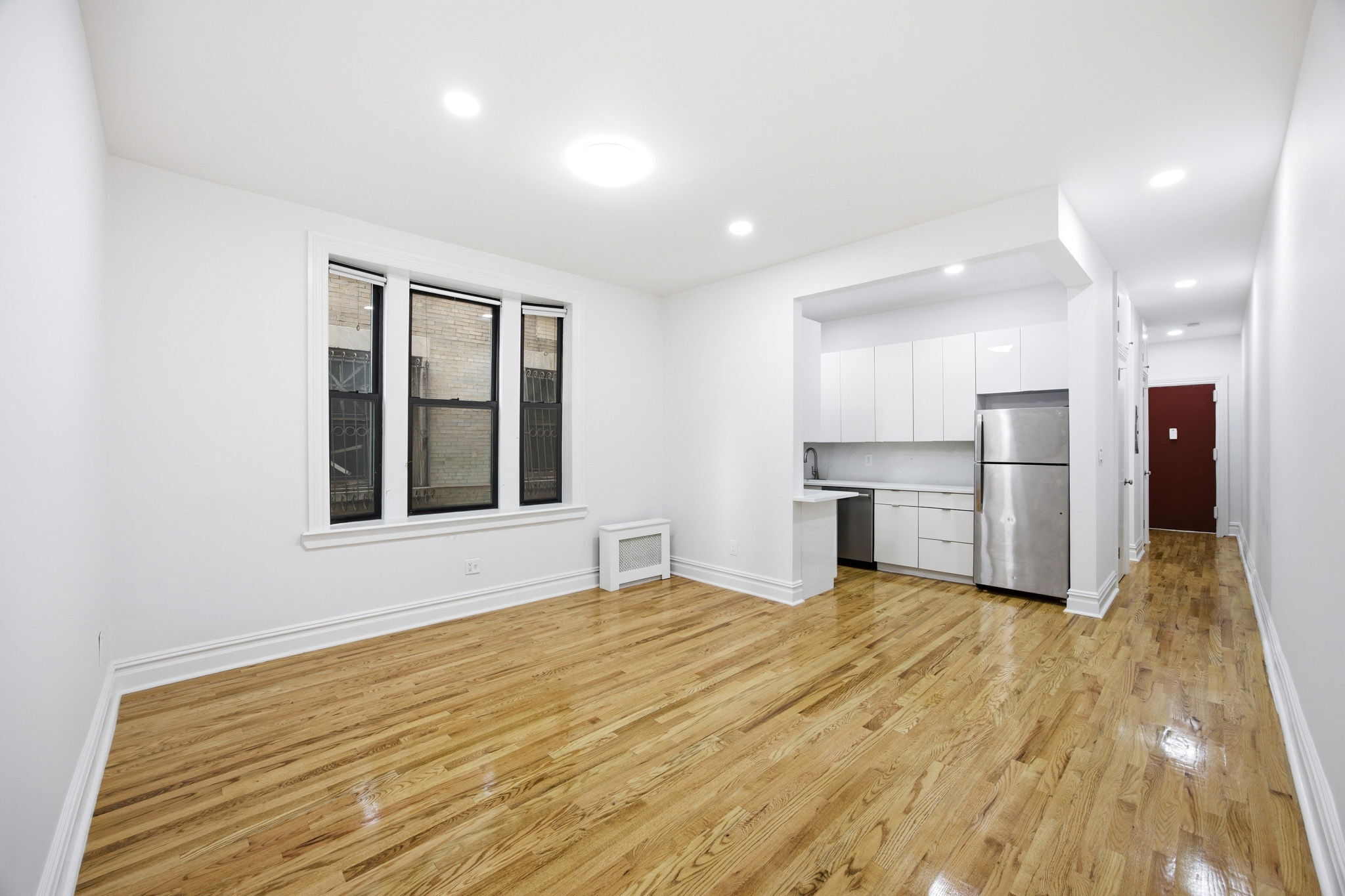 4260 Broadway 104