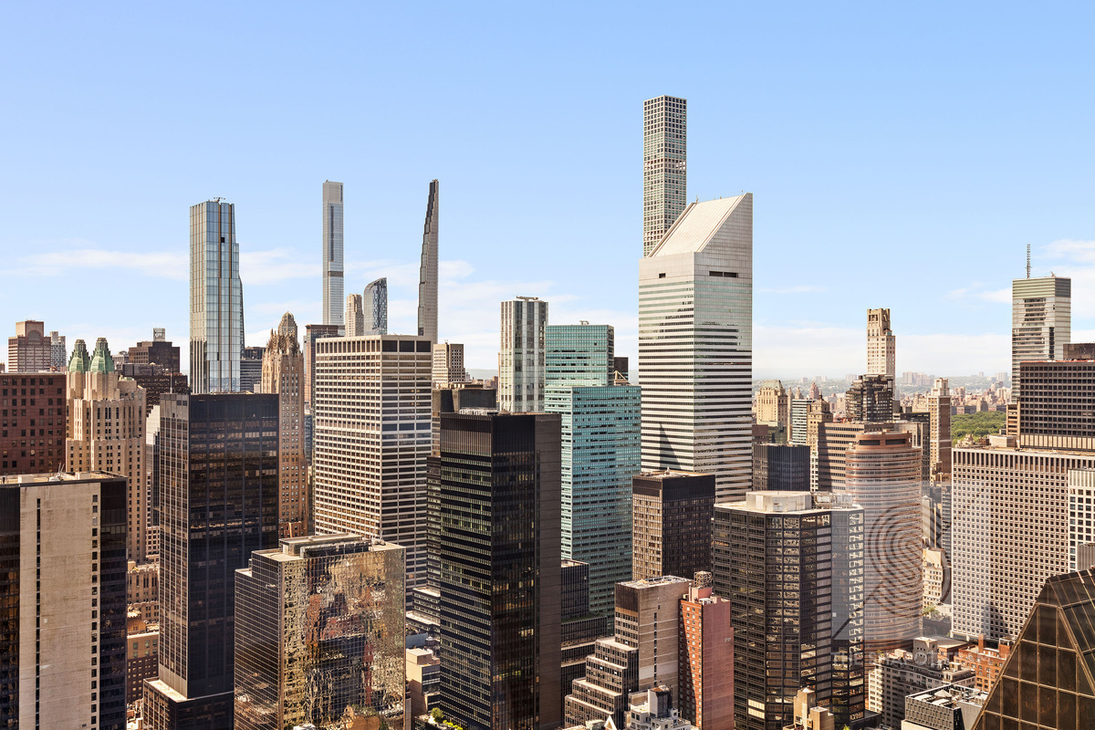 845 United Nations Plaza 61D