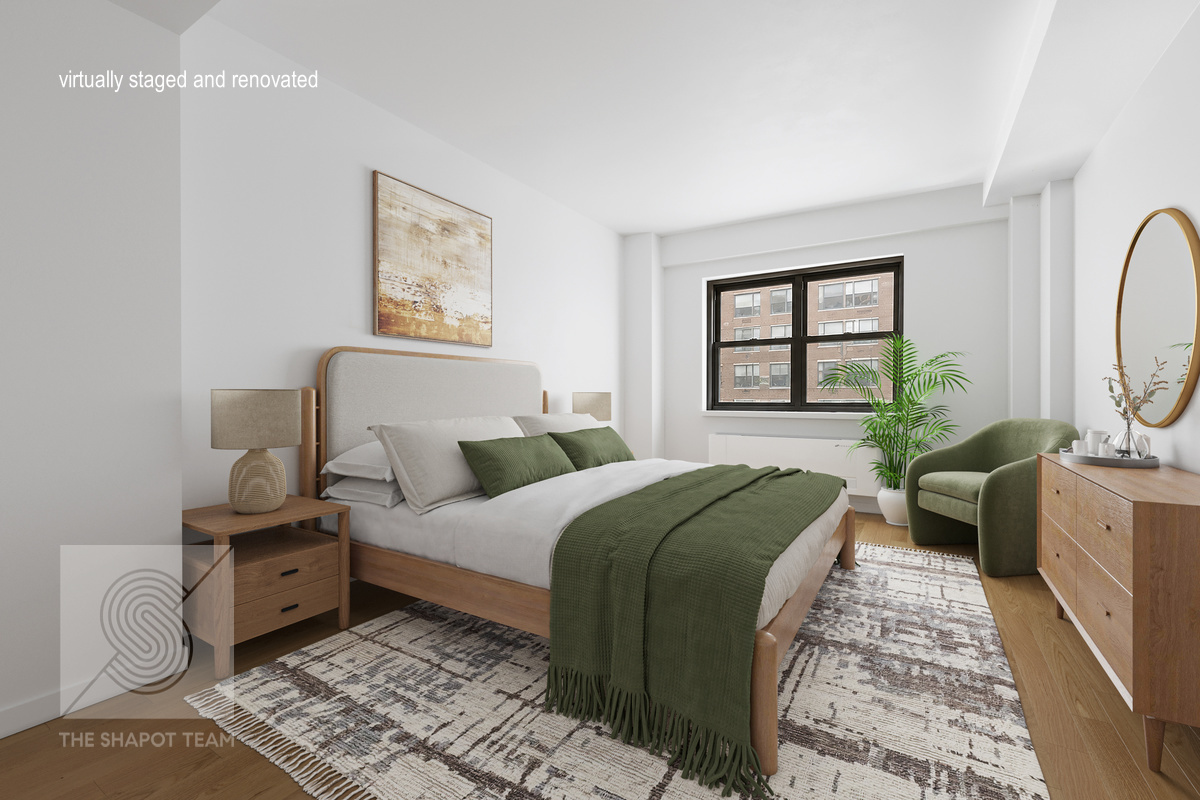 305 E 72nd Street 16B