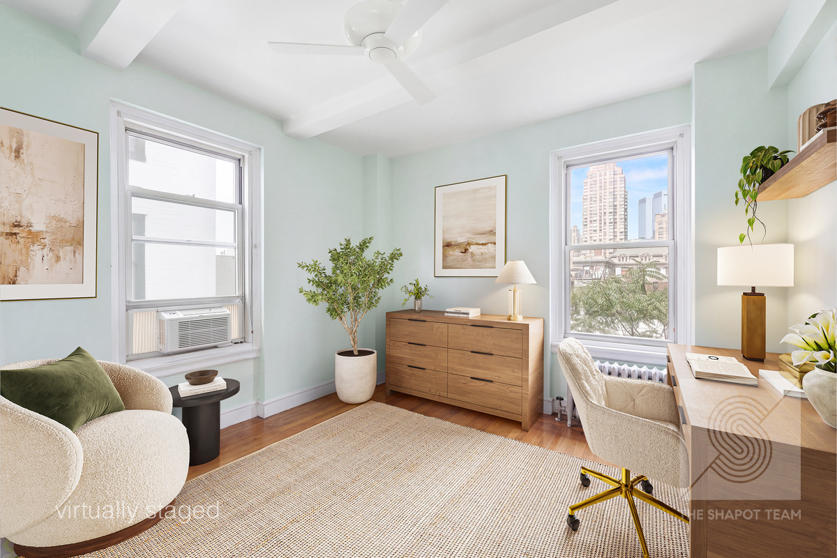 325 W 45th Street 816
