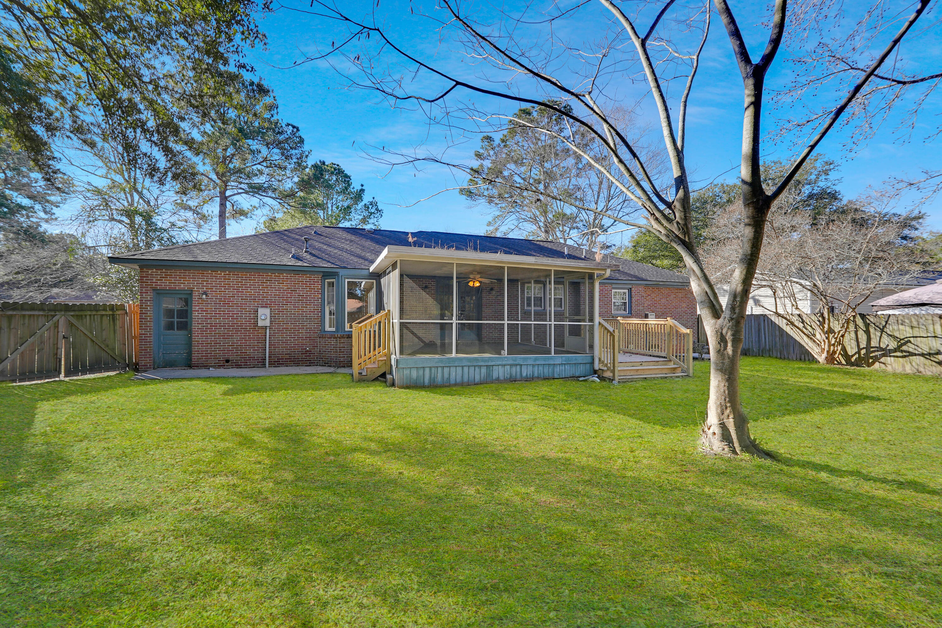 107 Sandtrap Road