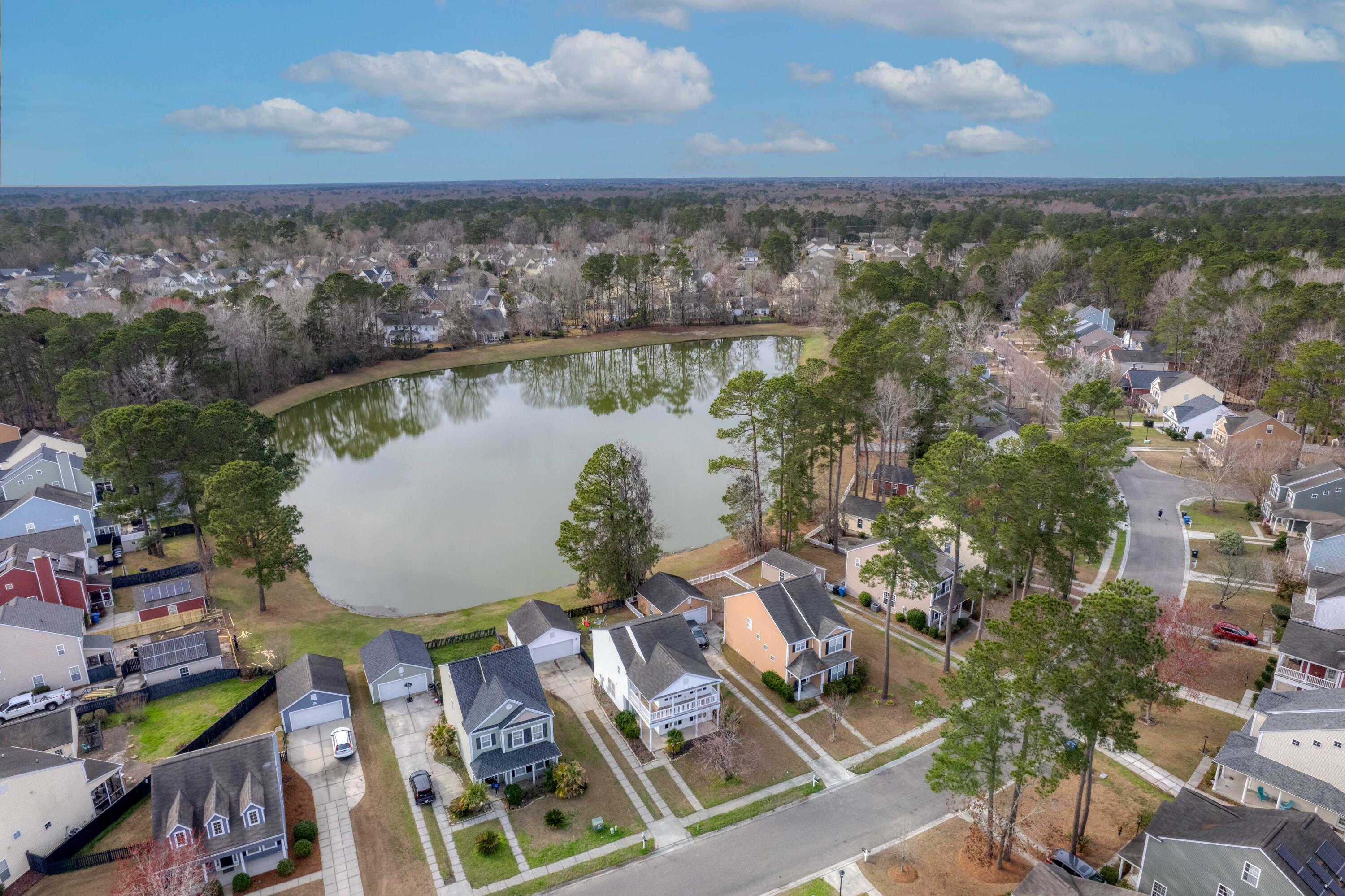 8957 N Red Maple Circle