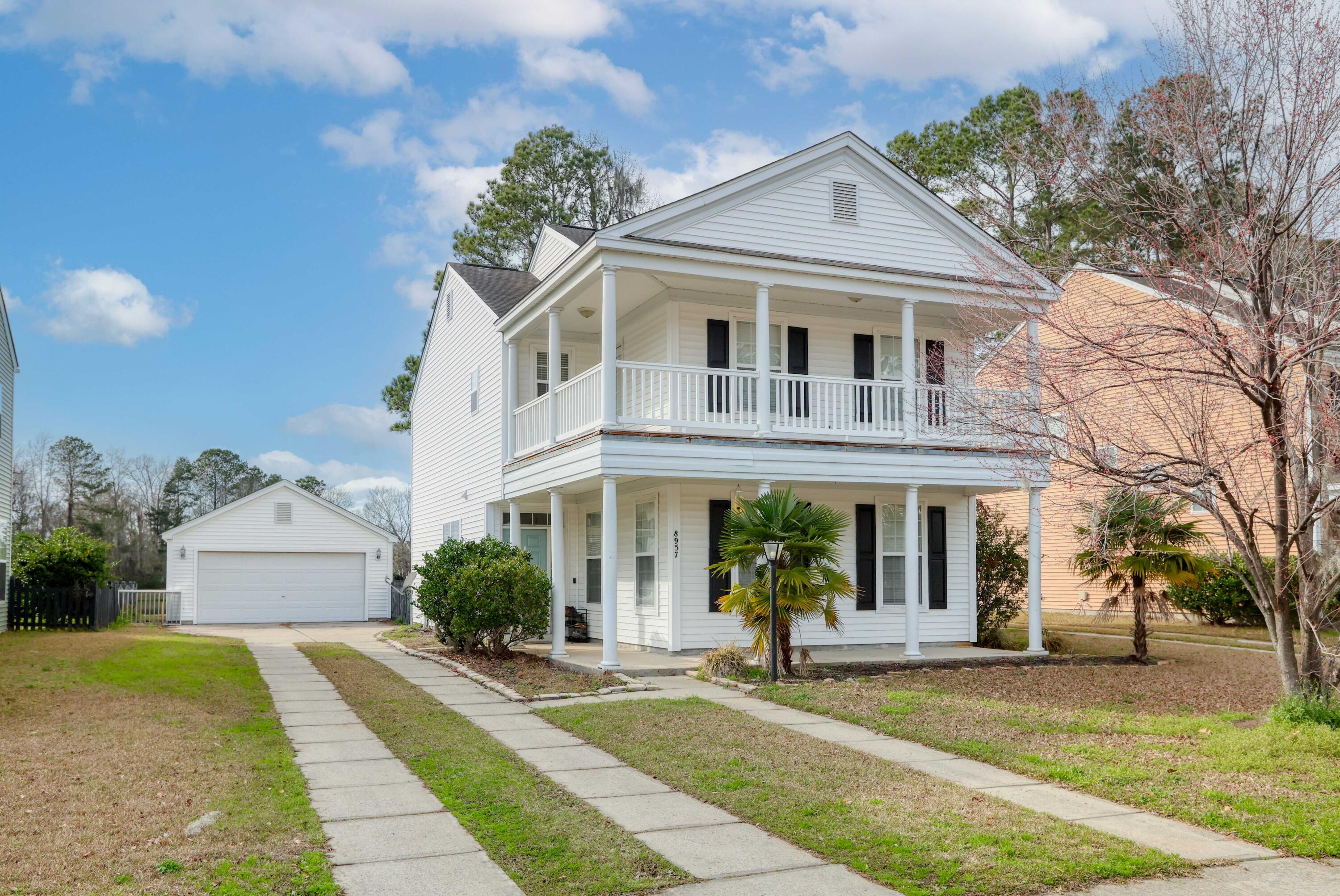 8957 N Red Maple Circle