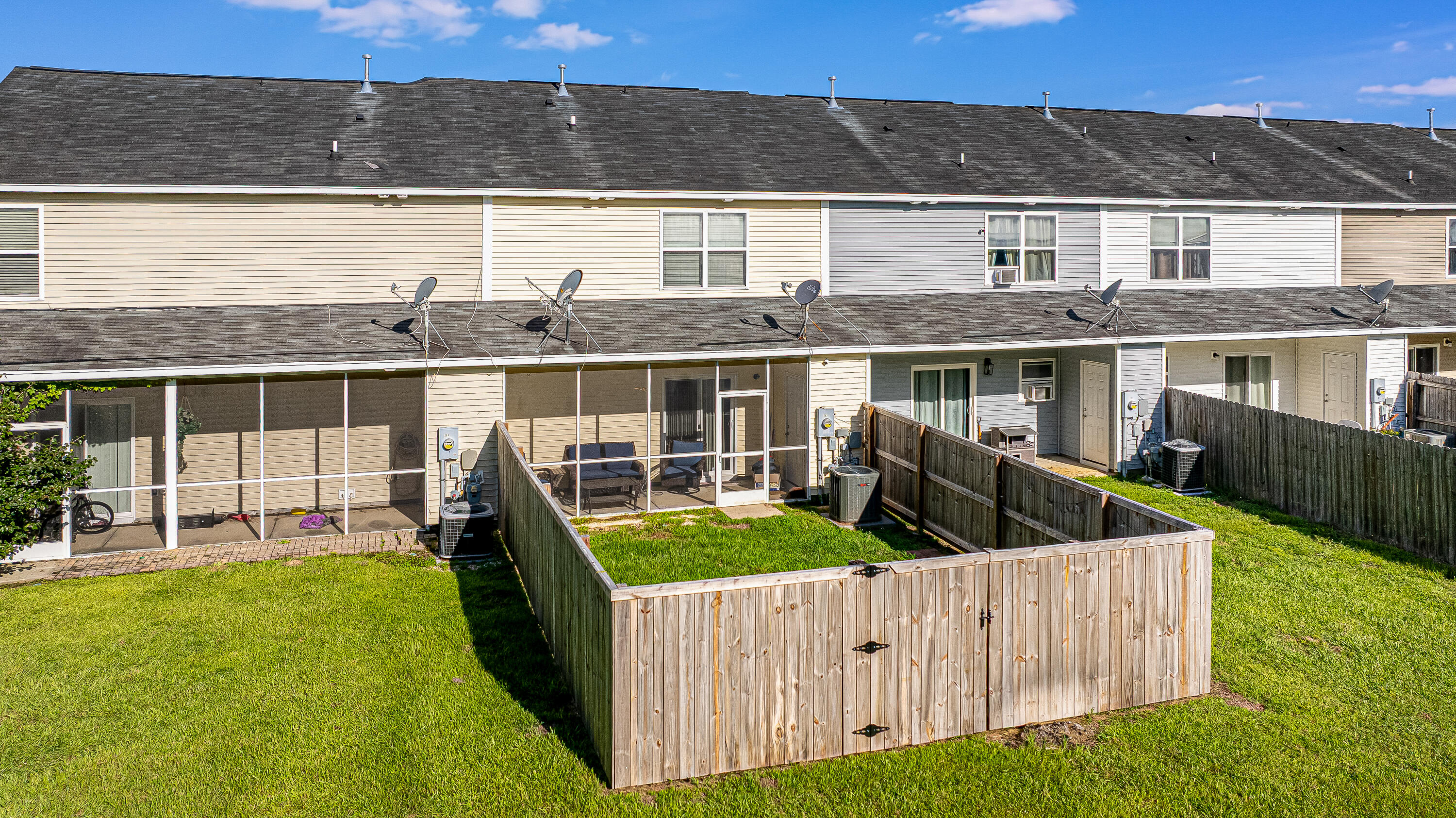 282 Swallowtail Lane