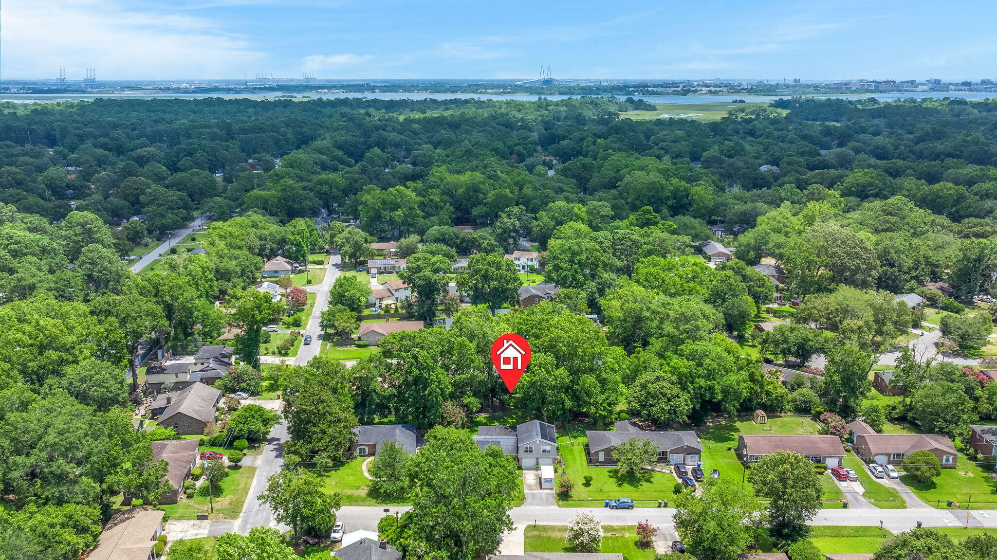 48 Heathwood Drive