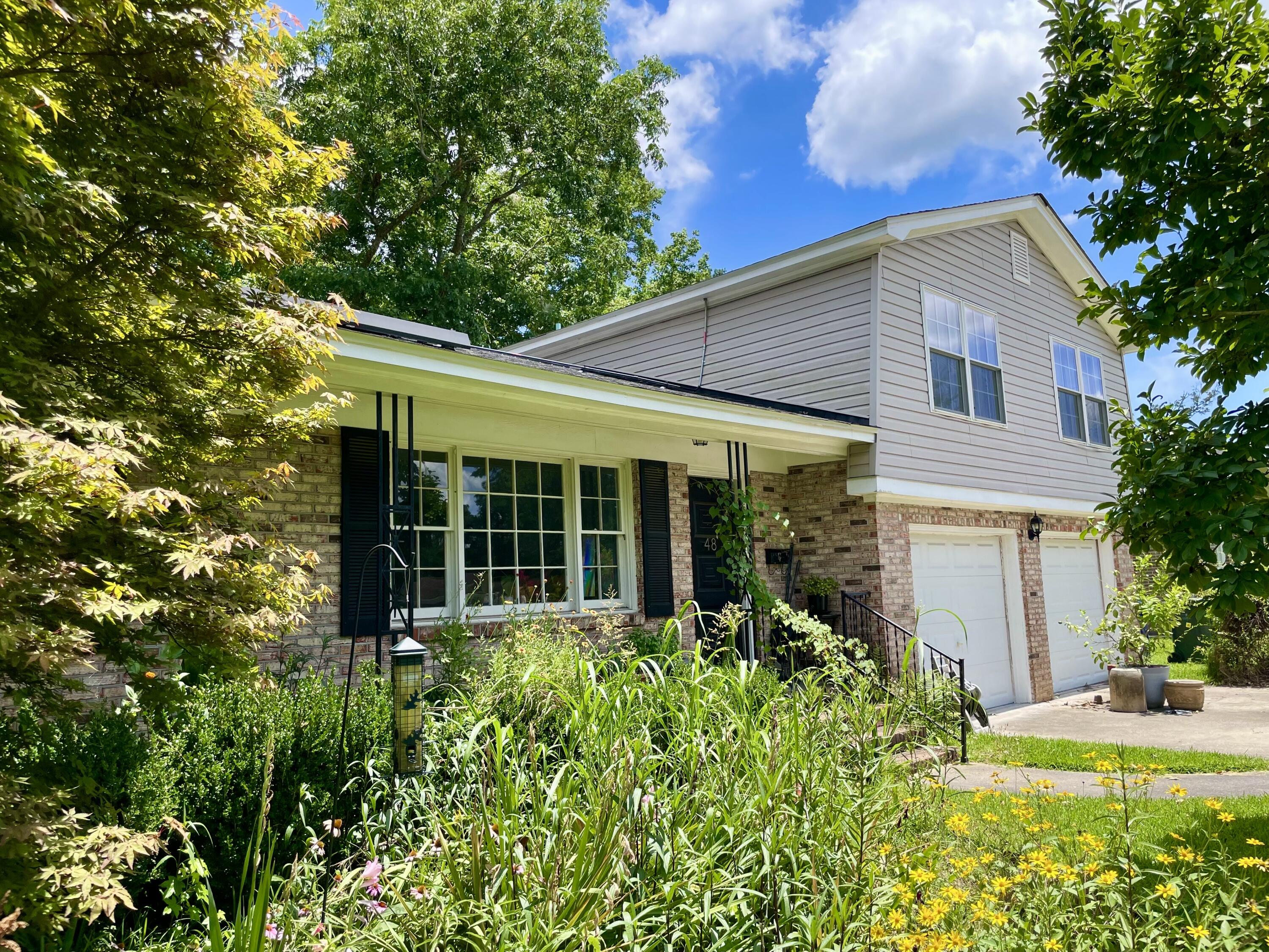 48 Heathwood Drive