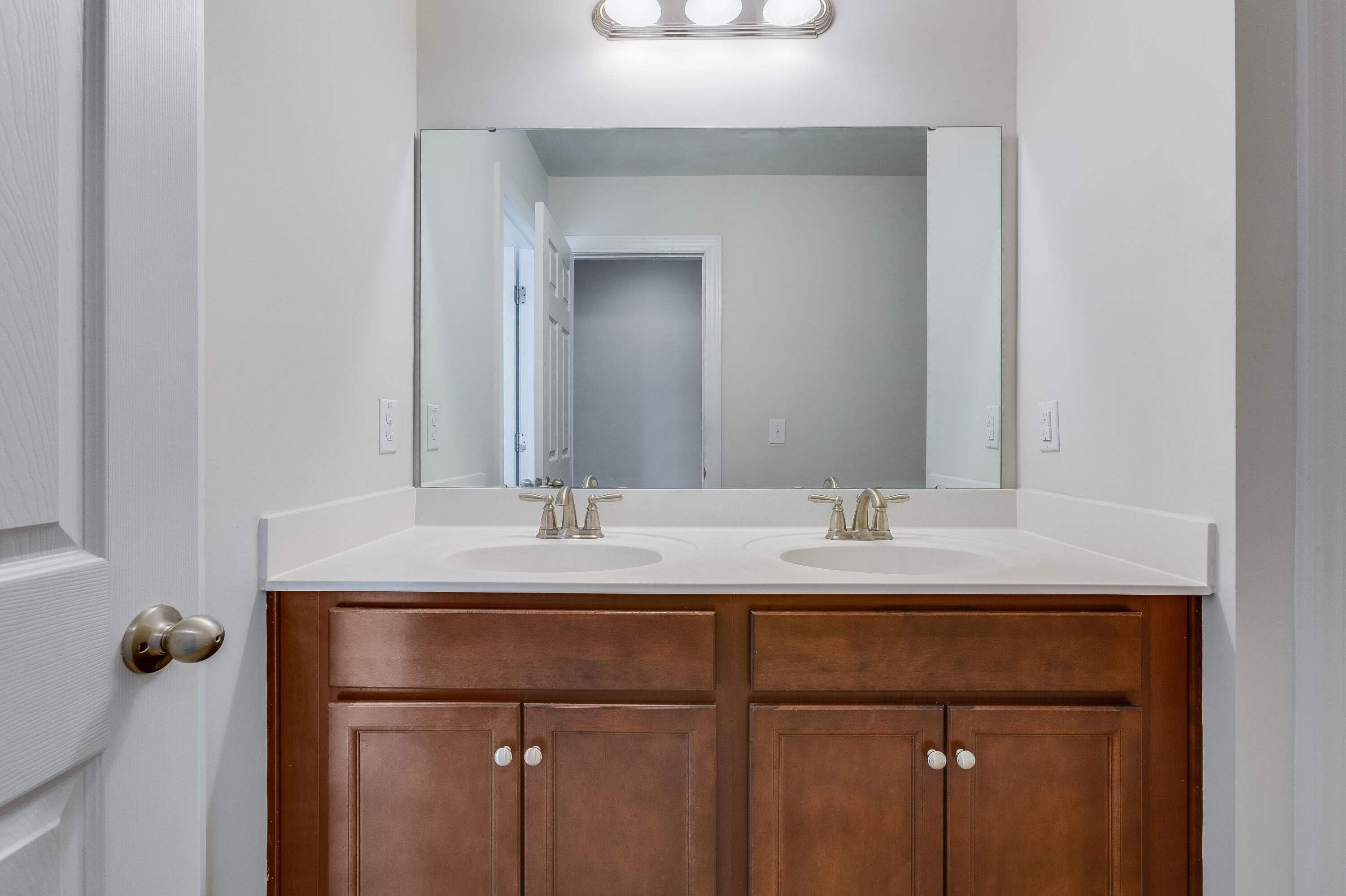 3228 Timberline Drive