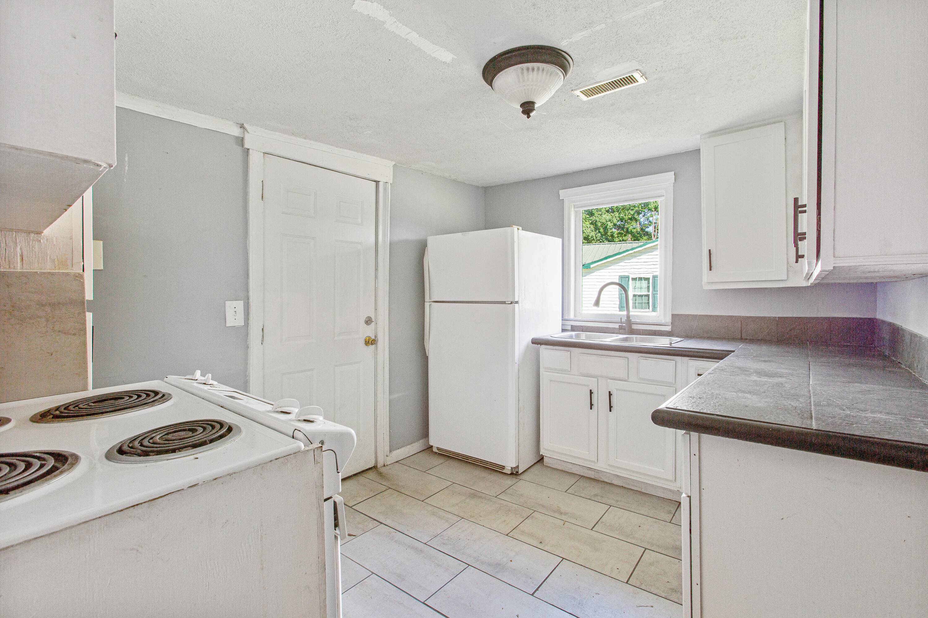 2934 Harristown Road