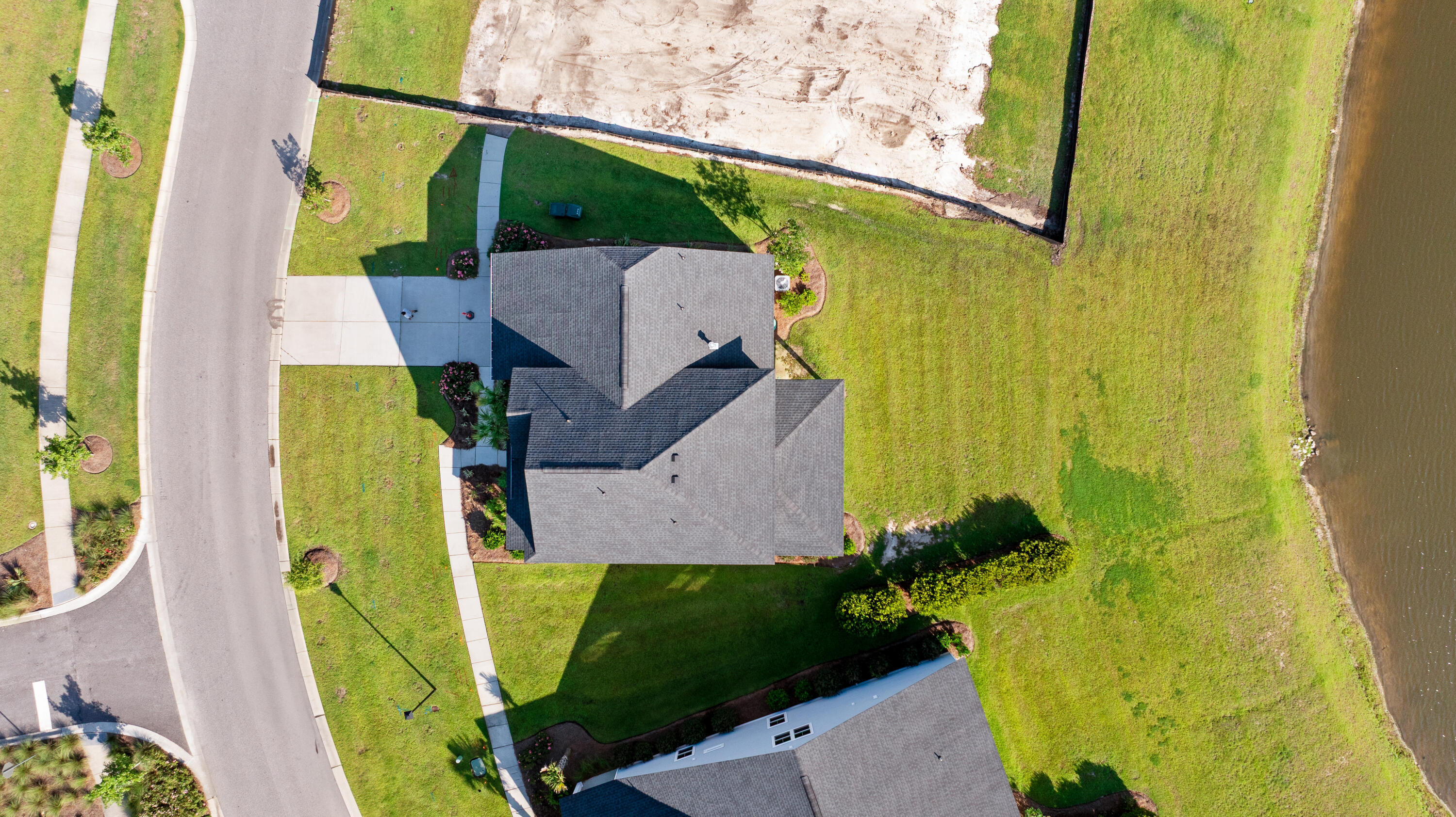 412 Richfield Way