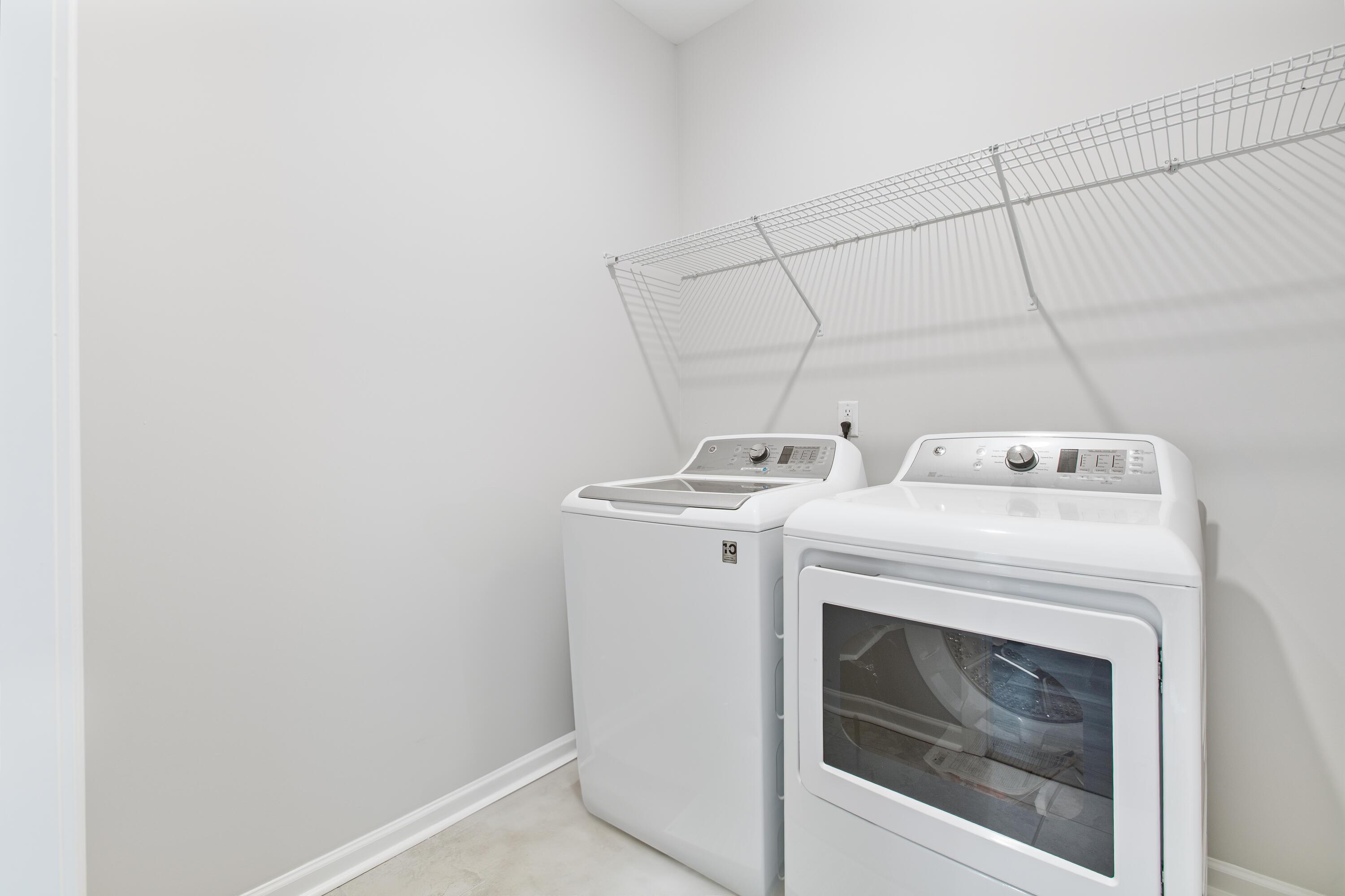 412 Richfield Way