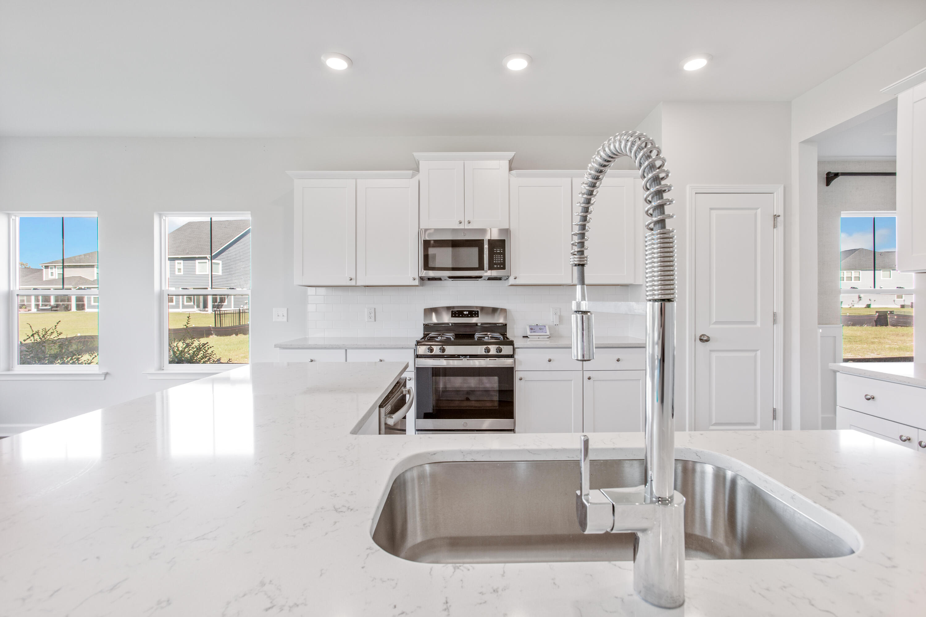 416 Richfield Way