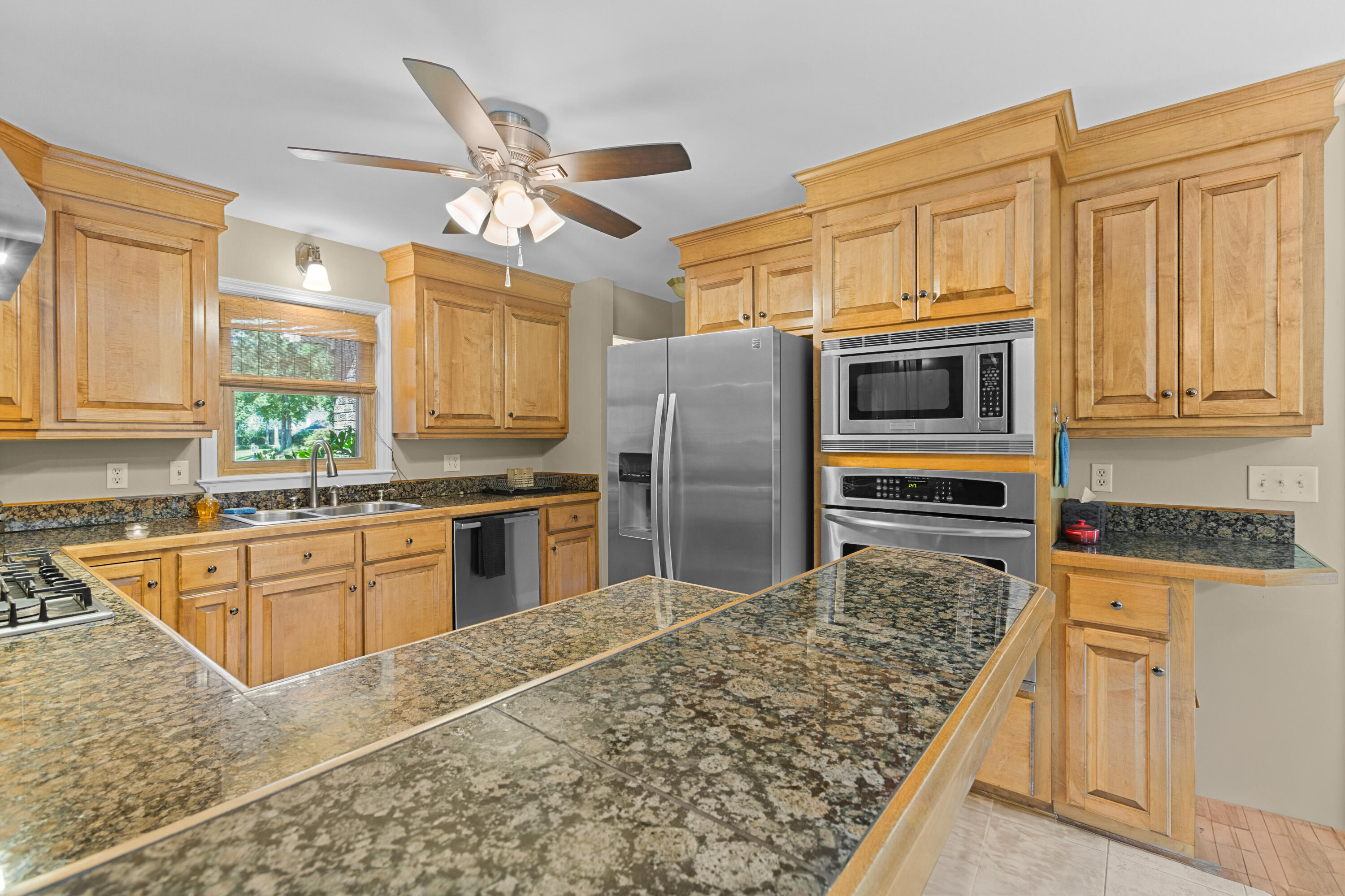 119 Stratford Drive