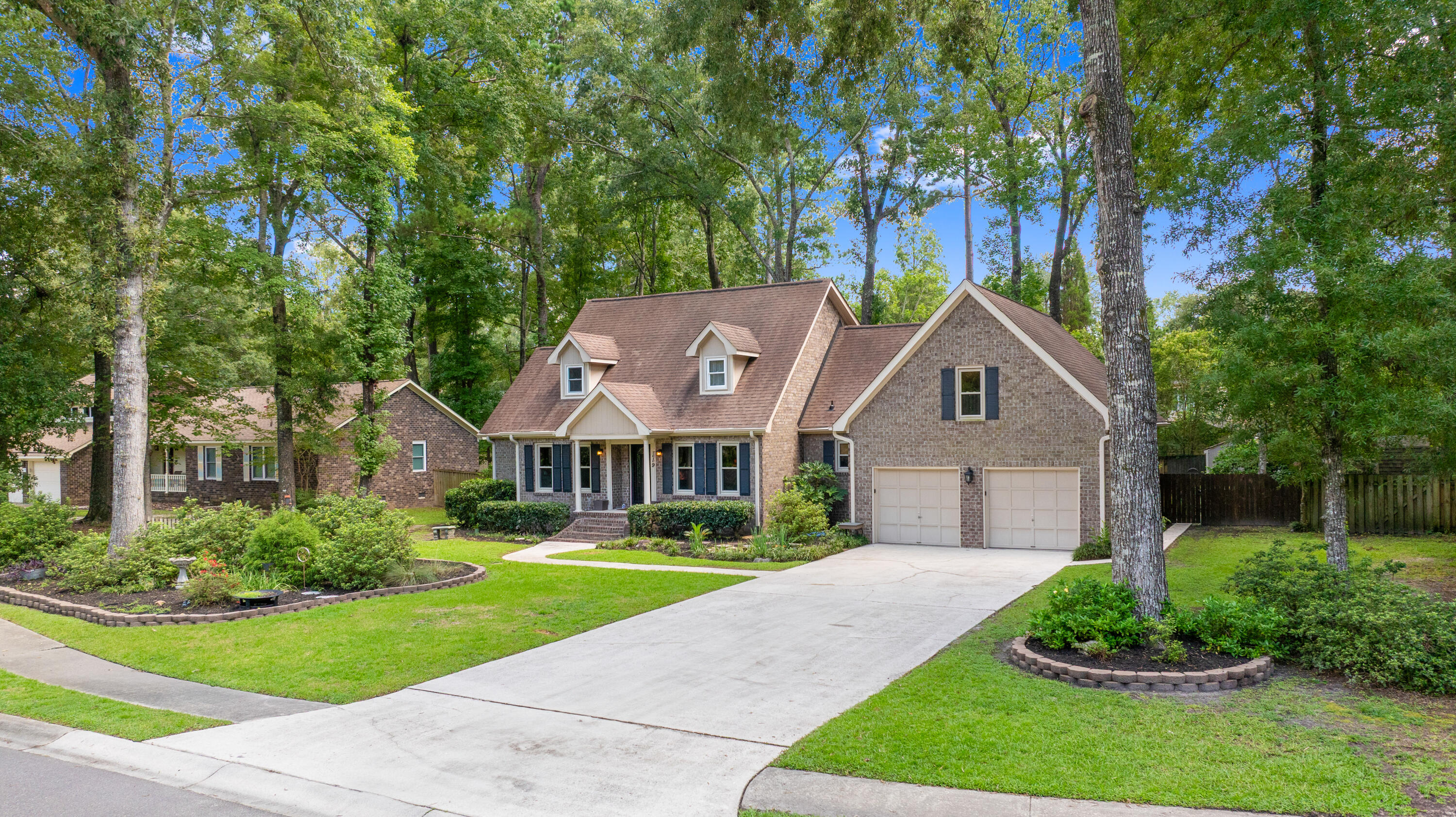 119 Stratford Drive