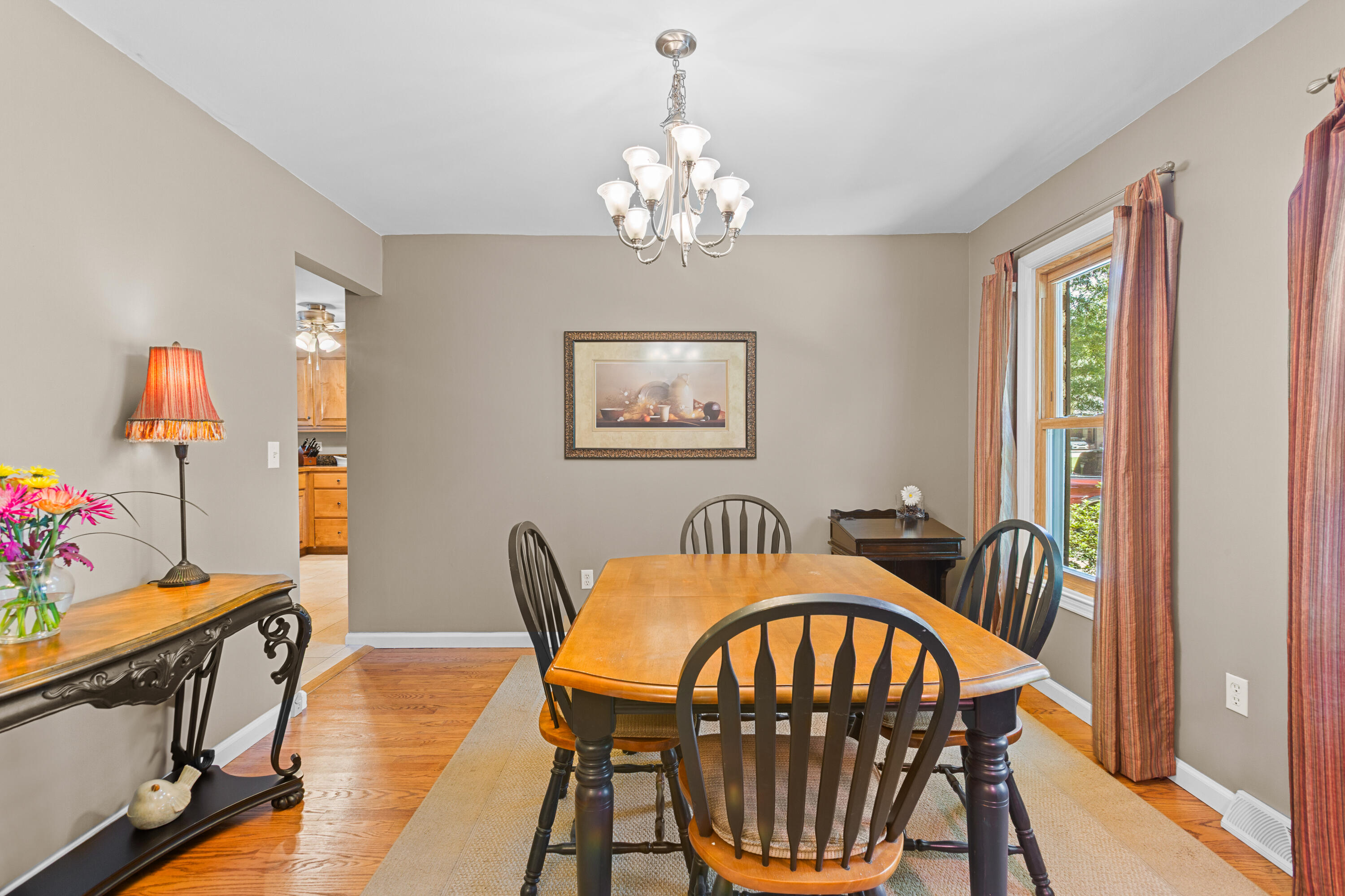 119 Stratford Drive