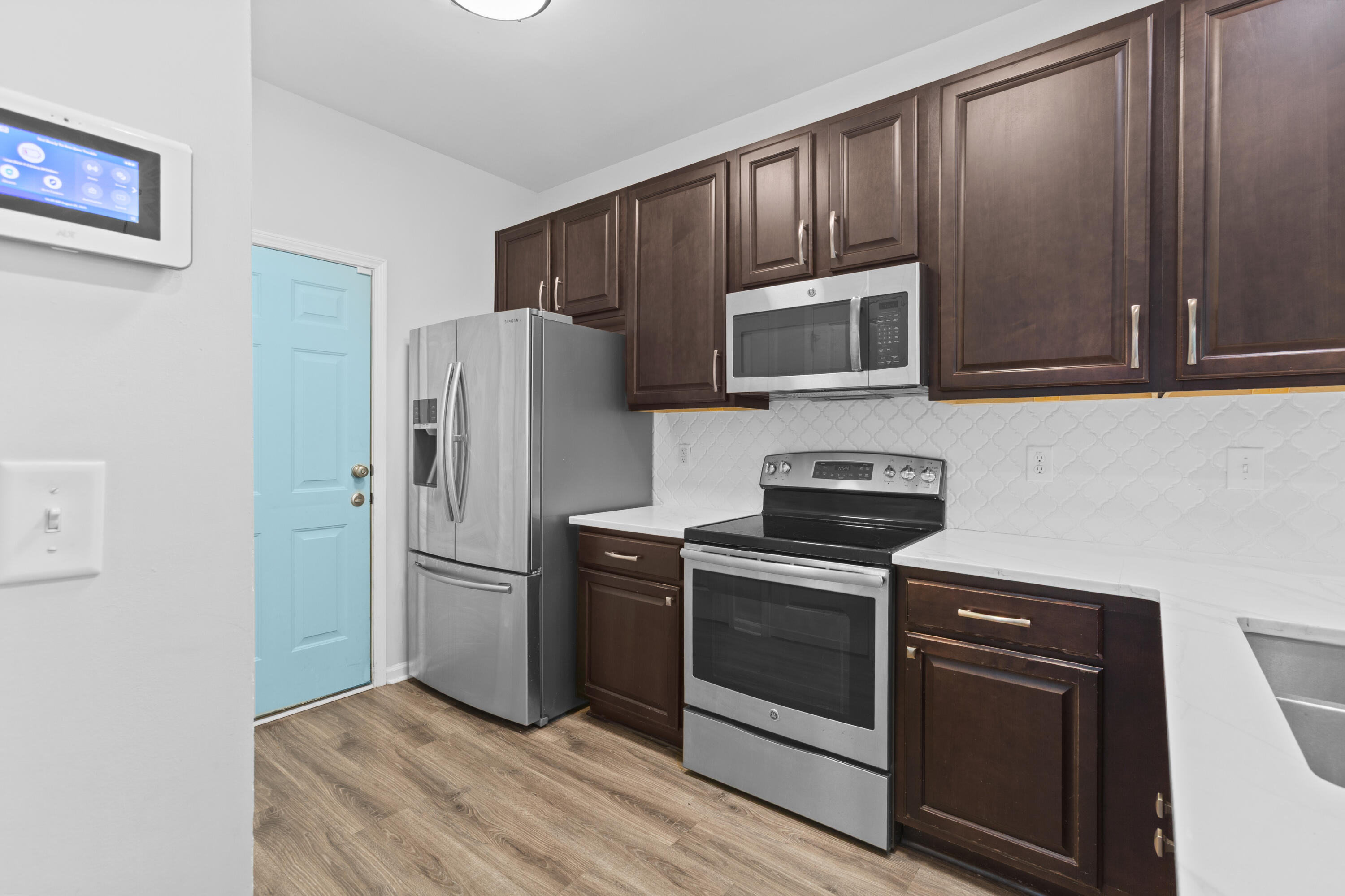 8926 Cat Tail Pond Road