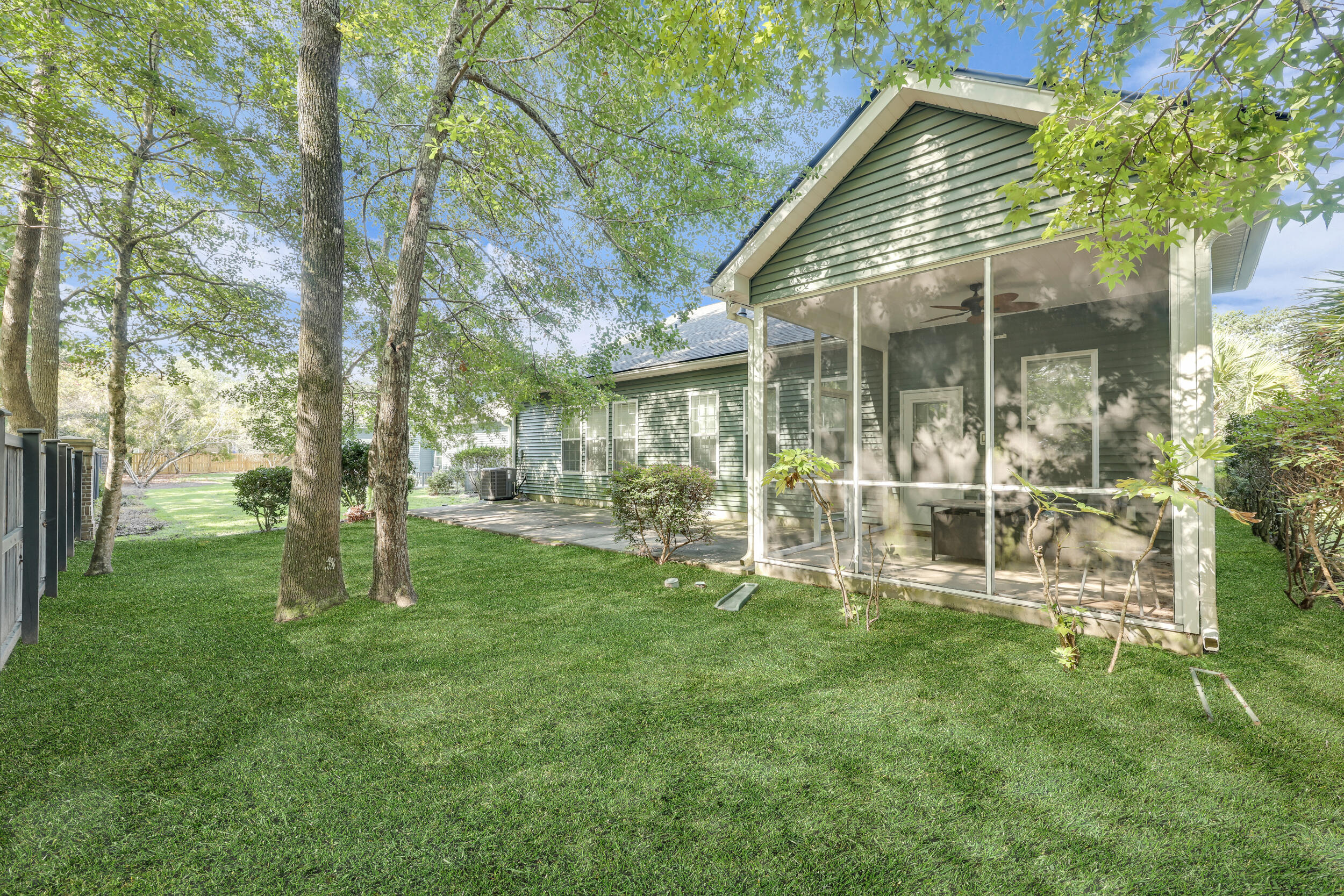 5437 River Island Court