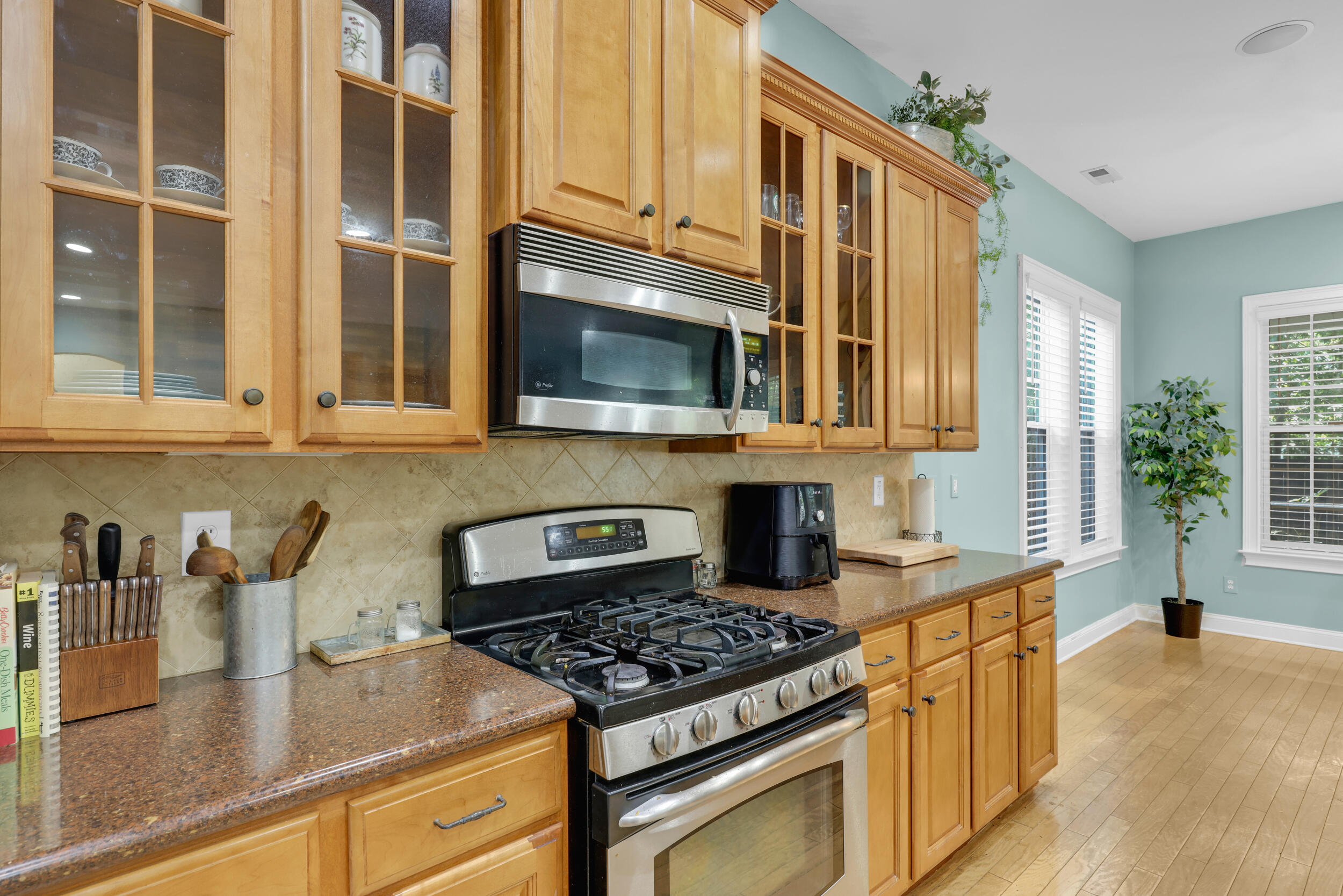 5437 River Island Court