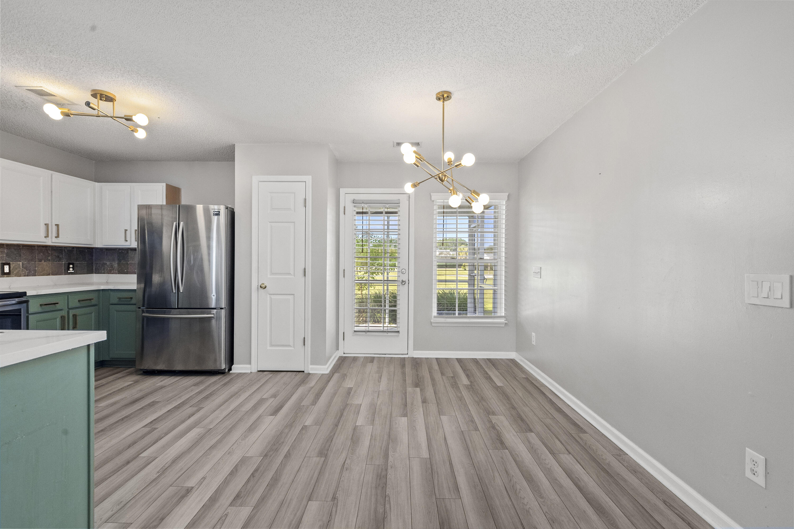434 Dovetail Circle