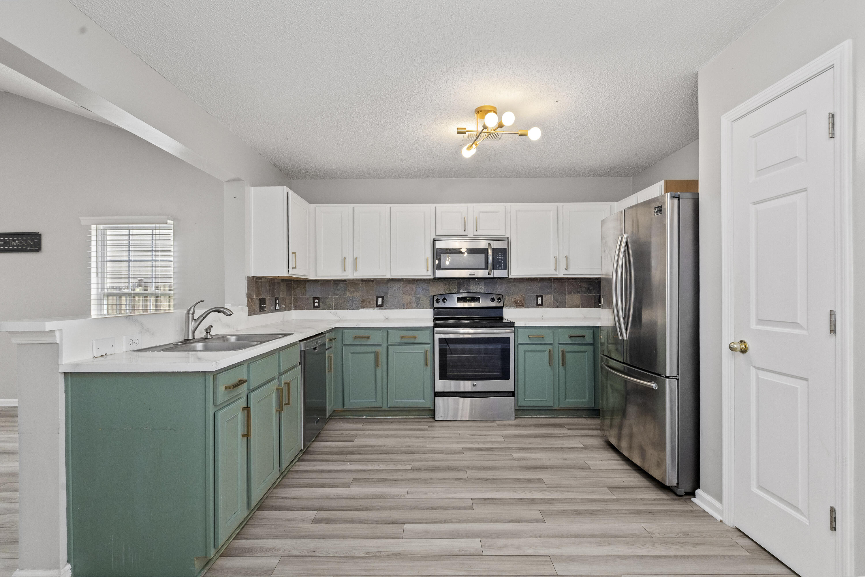 434 Dovetail Circle