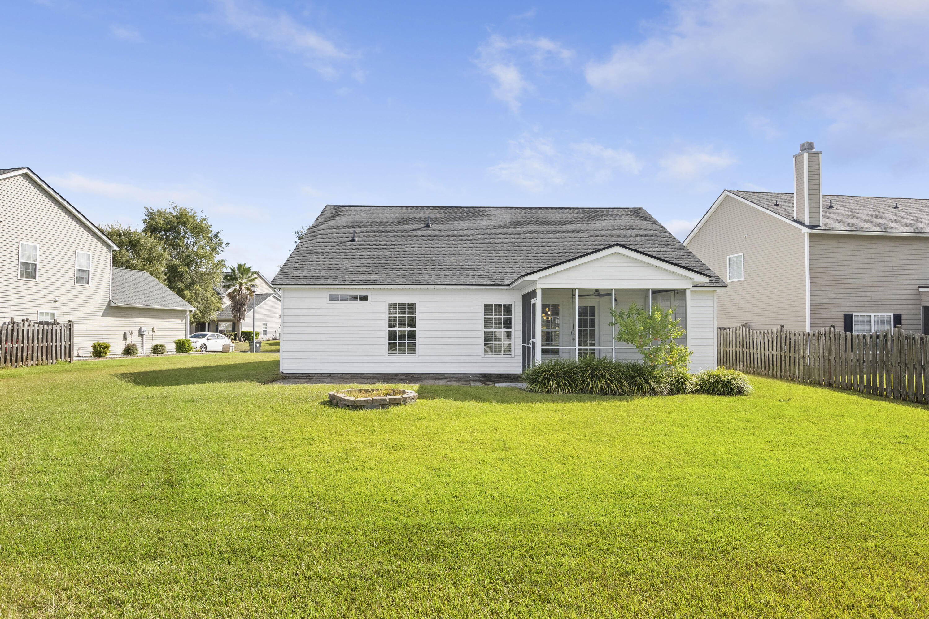434 Dovetail Circle